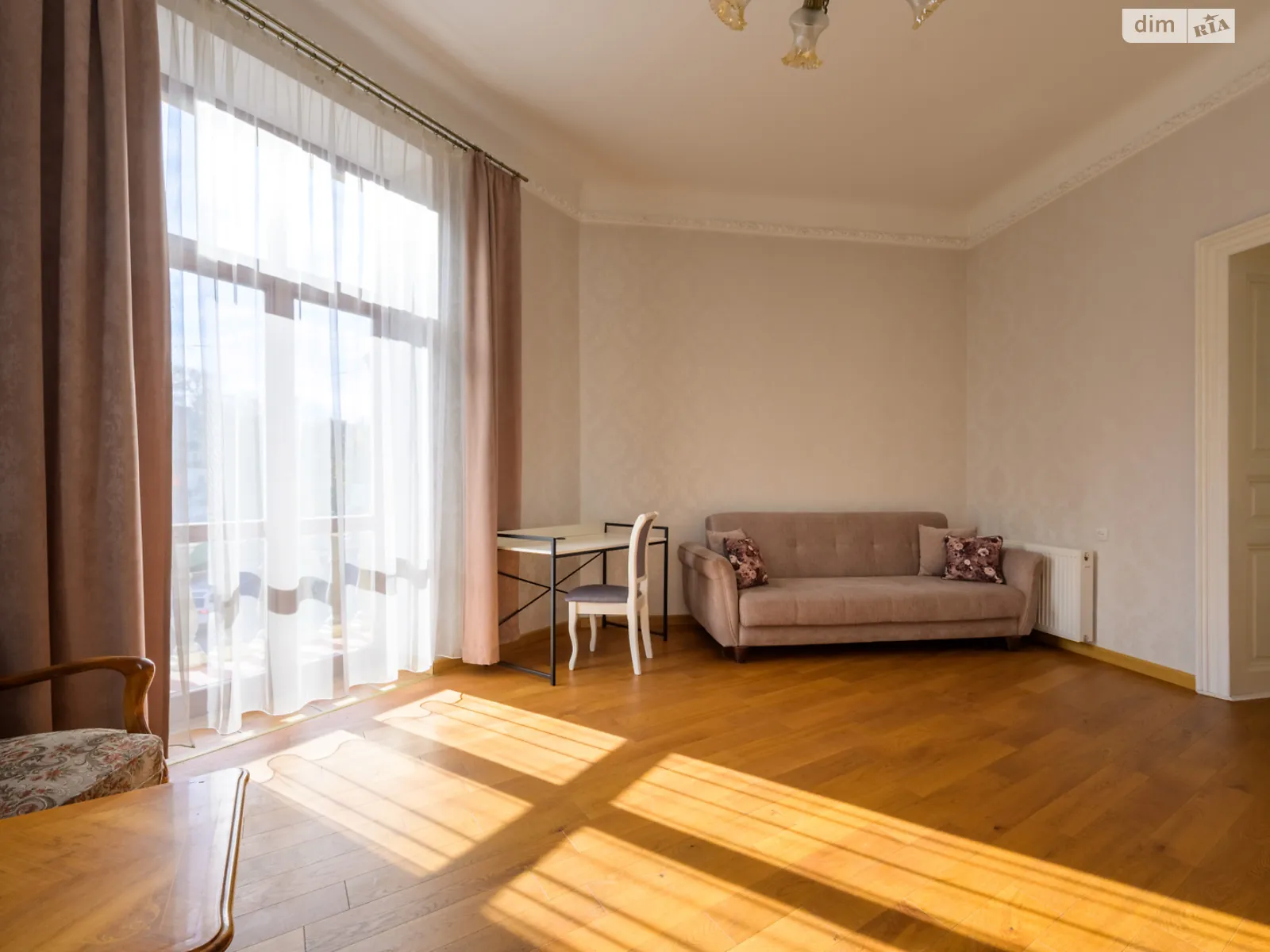 Сдается в аренду 2-комнатная квартира 85.7 кв. м в Львове, ул. Скальная, 1 - фото 1