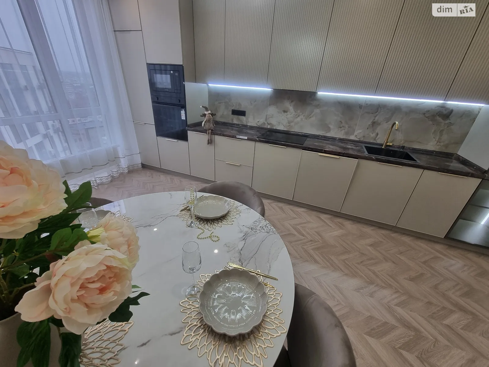 Продается 2-комнатная квартира 78.8 кв. м в Виннице, ул. 600-летия - фото 1