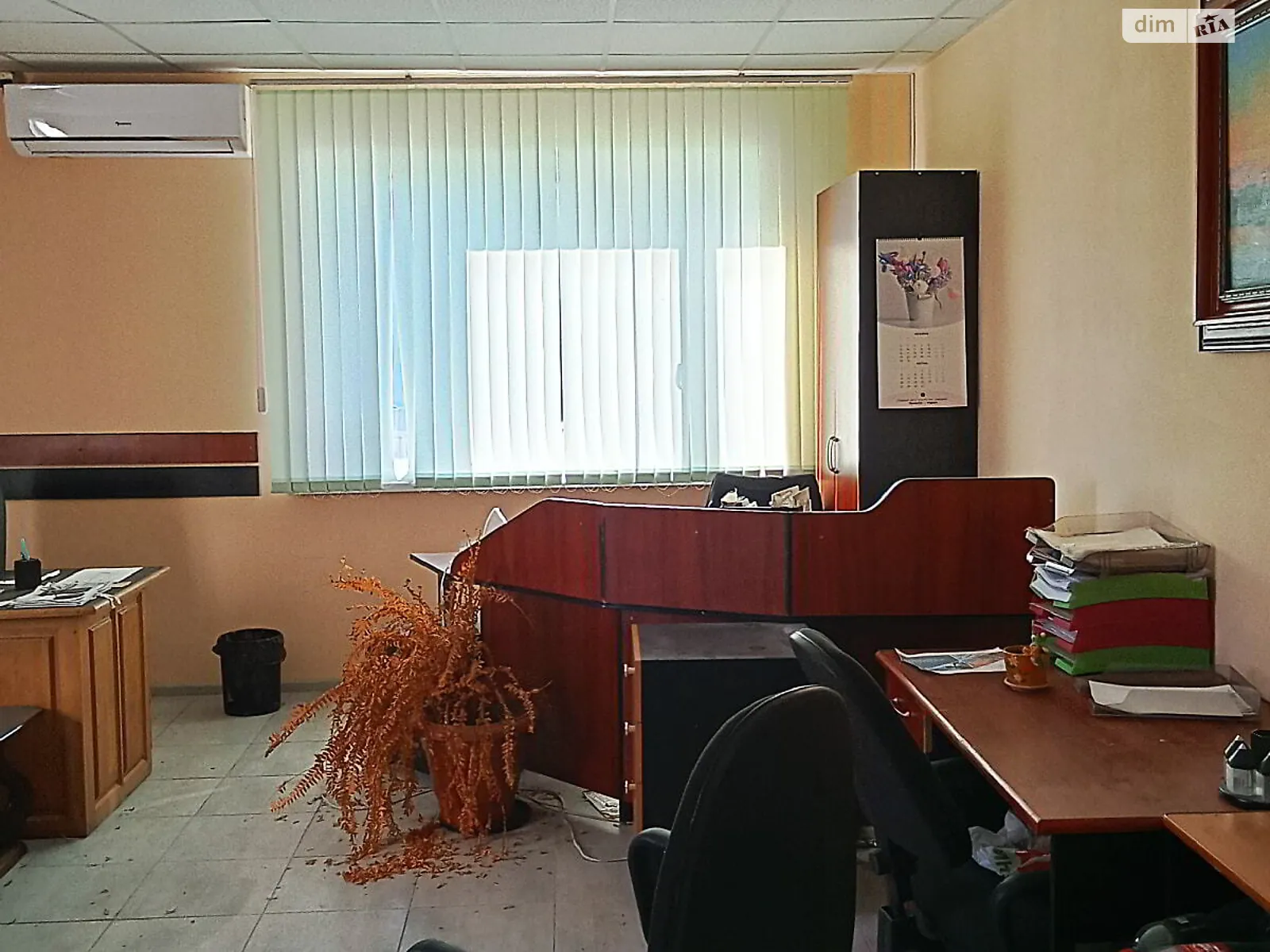 Сдается в аренду офис 35 кв. м в бизнес-центре, цена: 6000 грн - фото 1