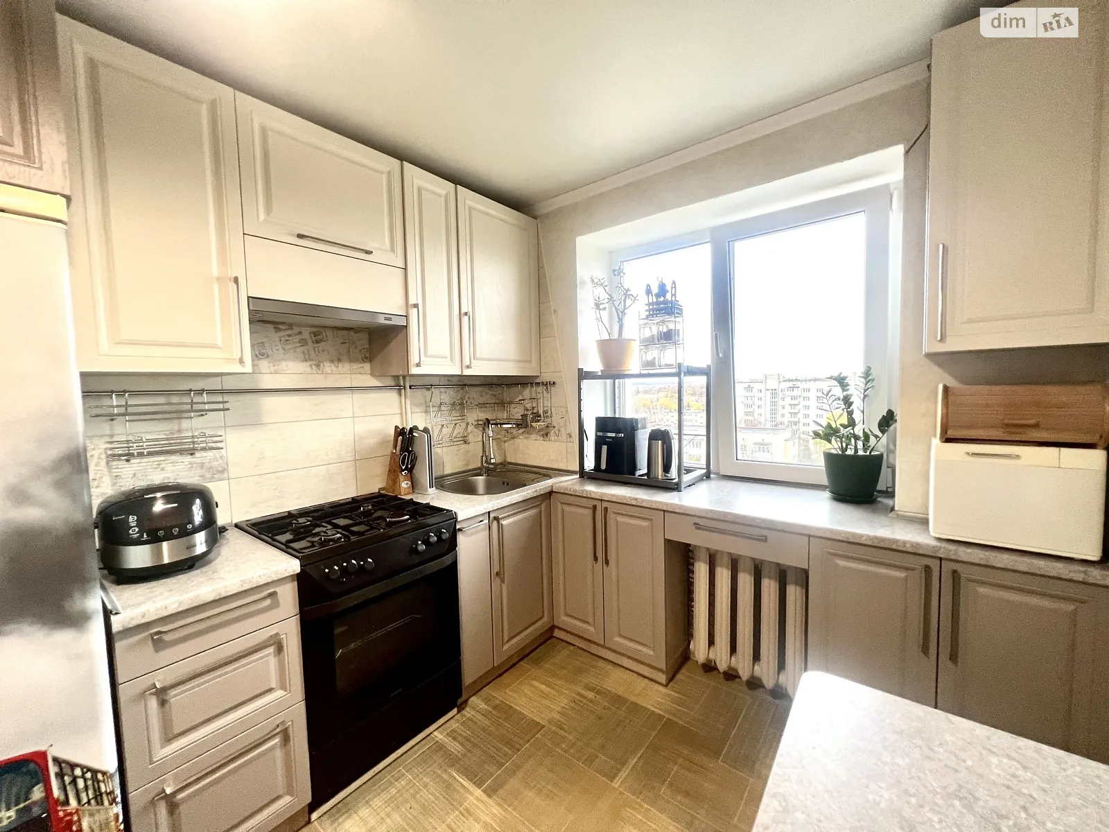 Продається 1-кімнатна квартира 40 кв. м у Вінниці, вул. Келецька, 71 - фото 1