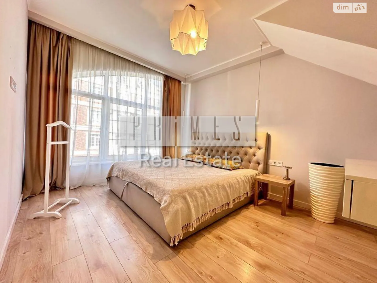 Продается 3-комнатная квартира 110 кв. м в Киеве, ул. Дмитрия Луценко(Крейсера "Аврора"), 10 - фото 1