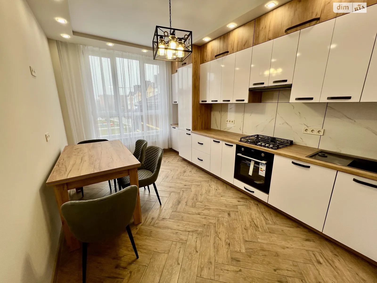 Здається в оренду 2-кімнатна квартира 76 кв. м у, цена: 800 $ - фото 1