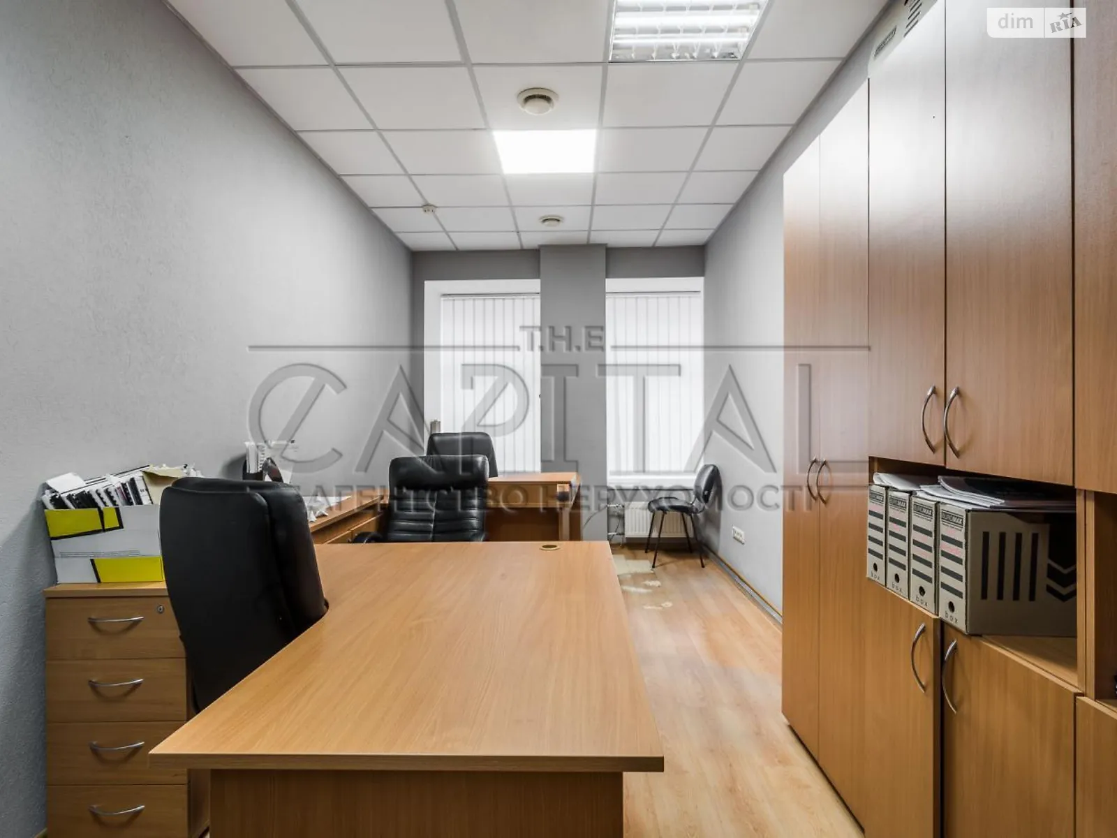 Сдается в аренду офис 1012.4 кв. м в бизнес-центре, цена: 8000 $ - фото 1