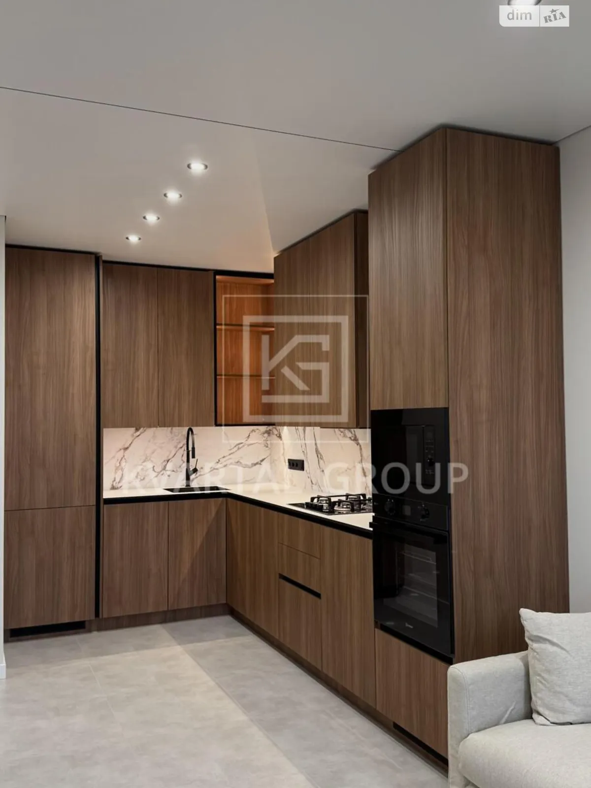 Продается 1-комнатная квартира 38 кв. м в Ирпене, ул. Павленко, 58 - фото 1