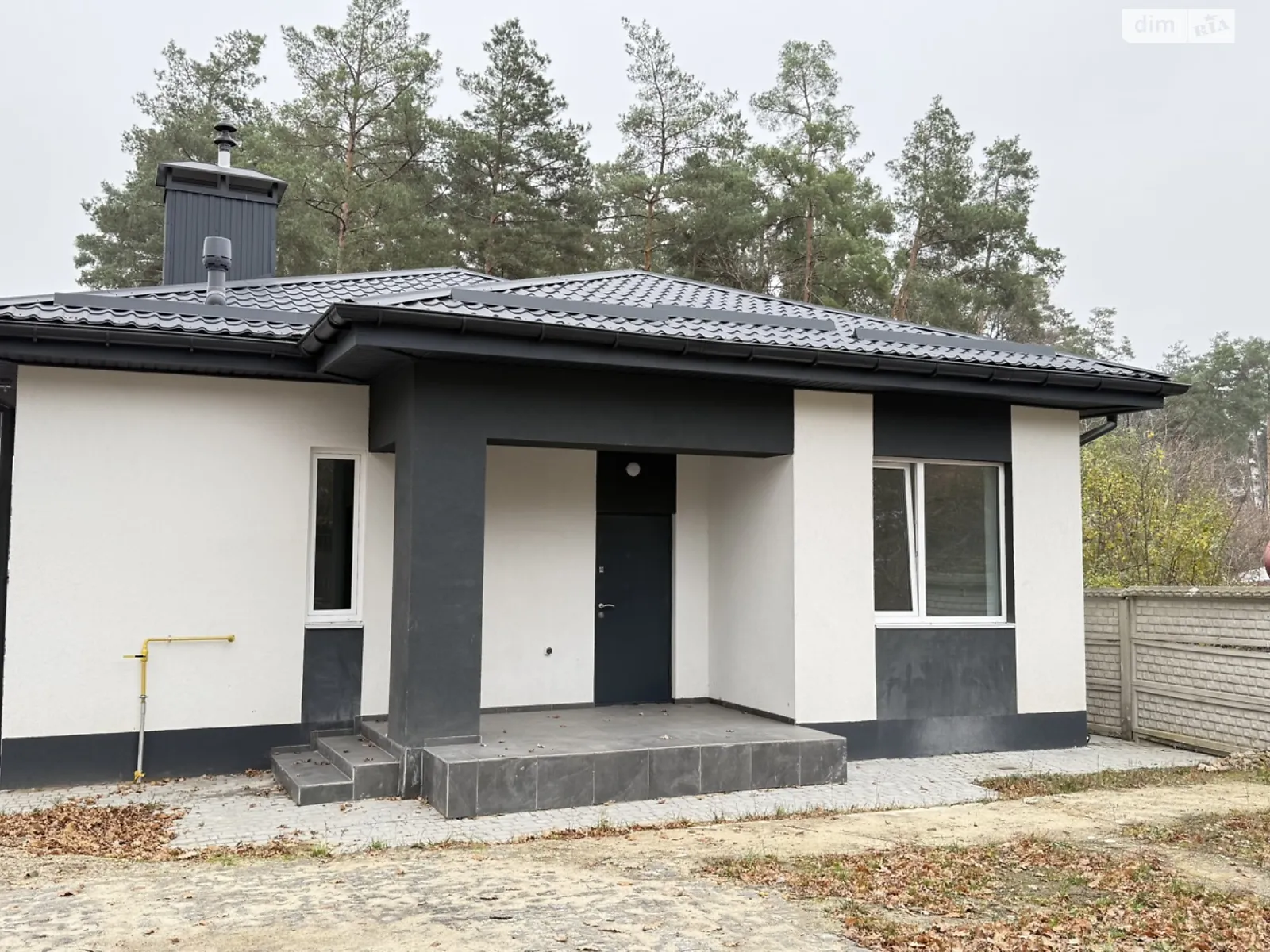 Продается одноэтажный дом 120 кв. м с гаражом, цена: 262500 $ - фото 1