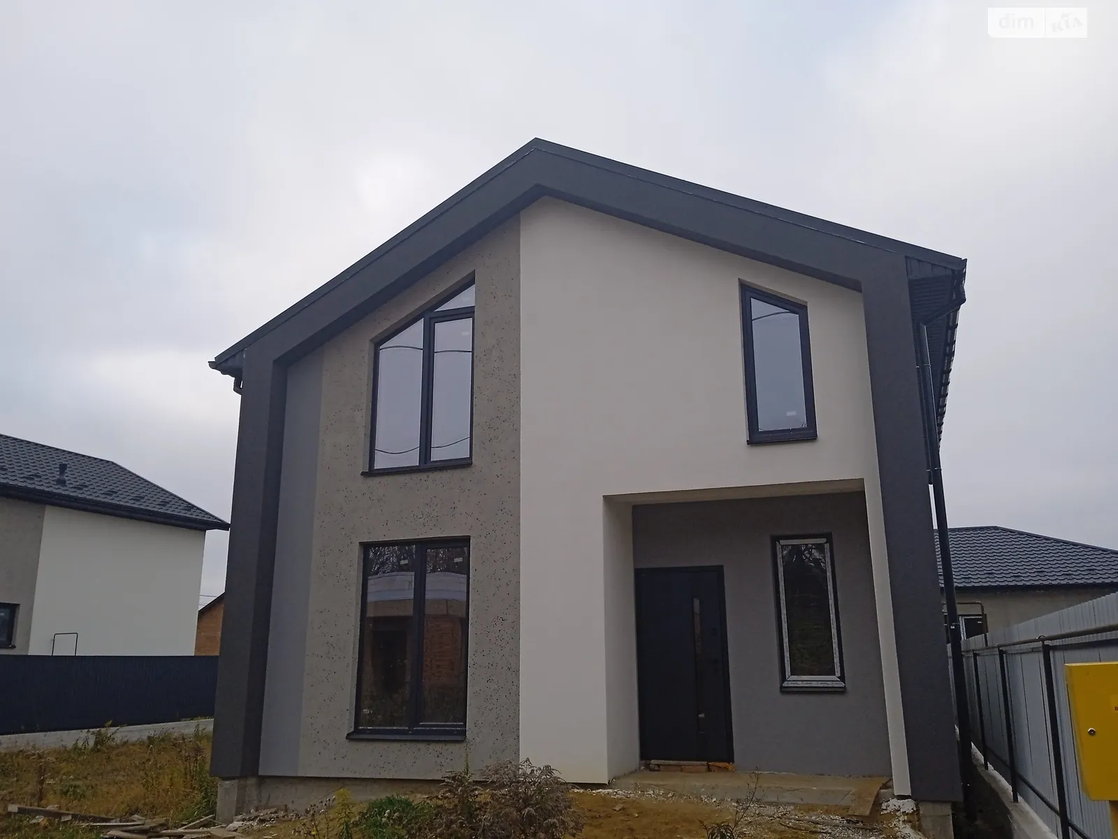 Продається будинок 2 поверховий 125 кв. м з каміном, цена: 110000 $ - фото 1