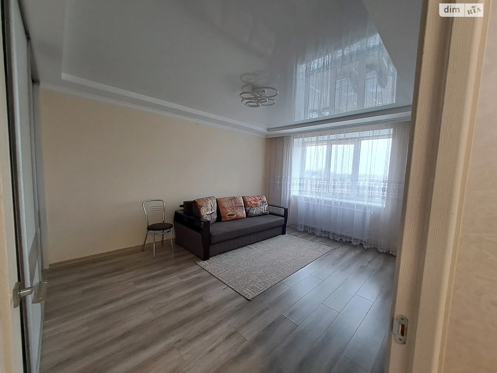 1-кімнатна квартира 40 кв. м у Тернополі, вул. Довженка Олександра, 26 - фото 1