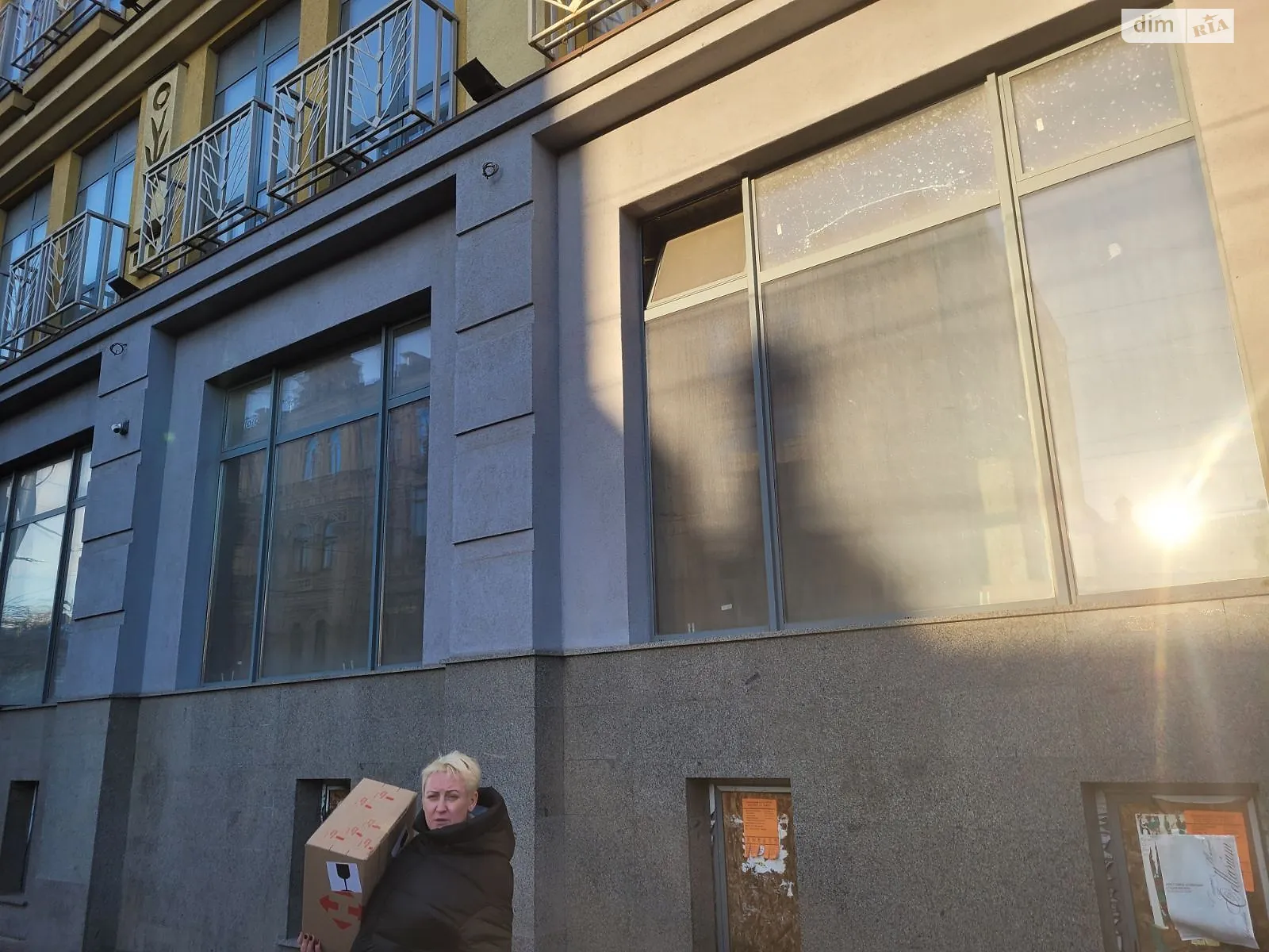 Сдается в аренду помещения свободного назначения 366.5 кв. м в 2-этажном здании, цена: 120000 грн - фото 1