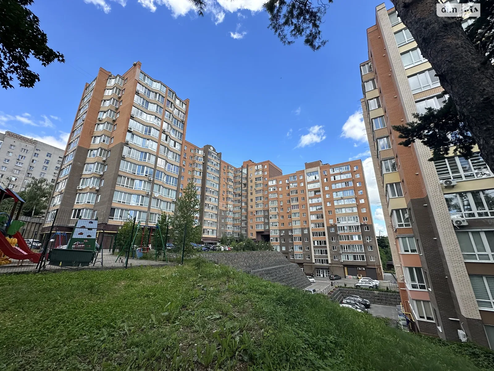 Продається 2-кімнатна квартира 79 кв. м у Вінниці, вул. Князів Коріатовичів, 114 корпус 4 - фото 1