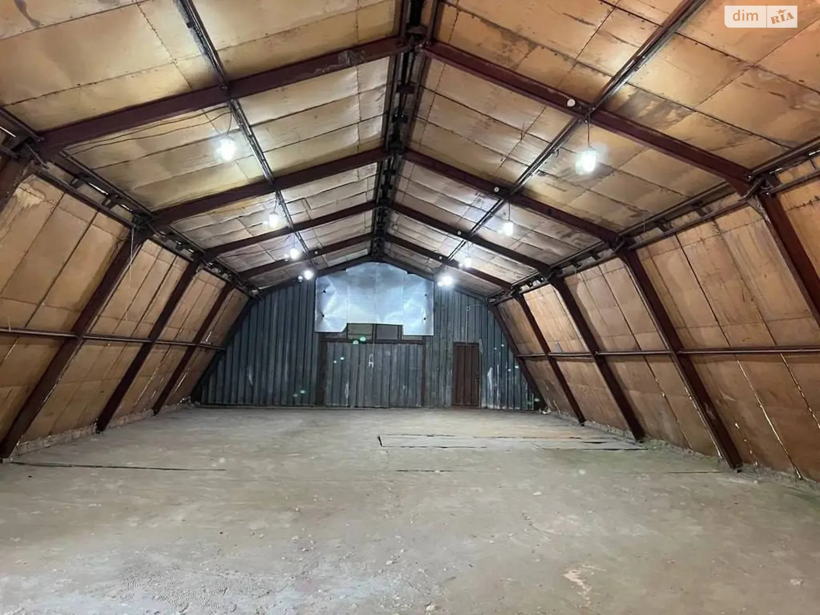 Сдается в аренду объект сферы услуг 200 кв. м в 1-этажном здании, цена: 22000 грн - фото 1