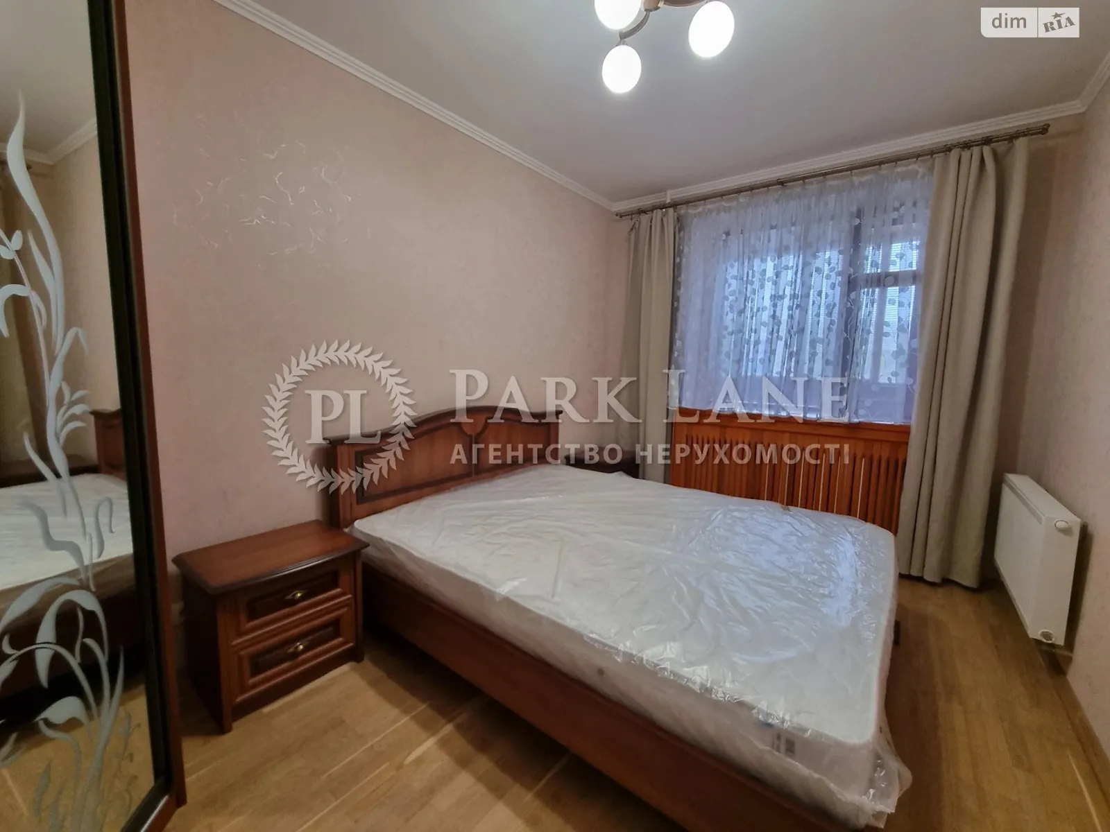 Продається 2-кімнатна квартира 60 кв. м у Києві, вул. Ахматової Анни, 3 - фото 1