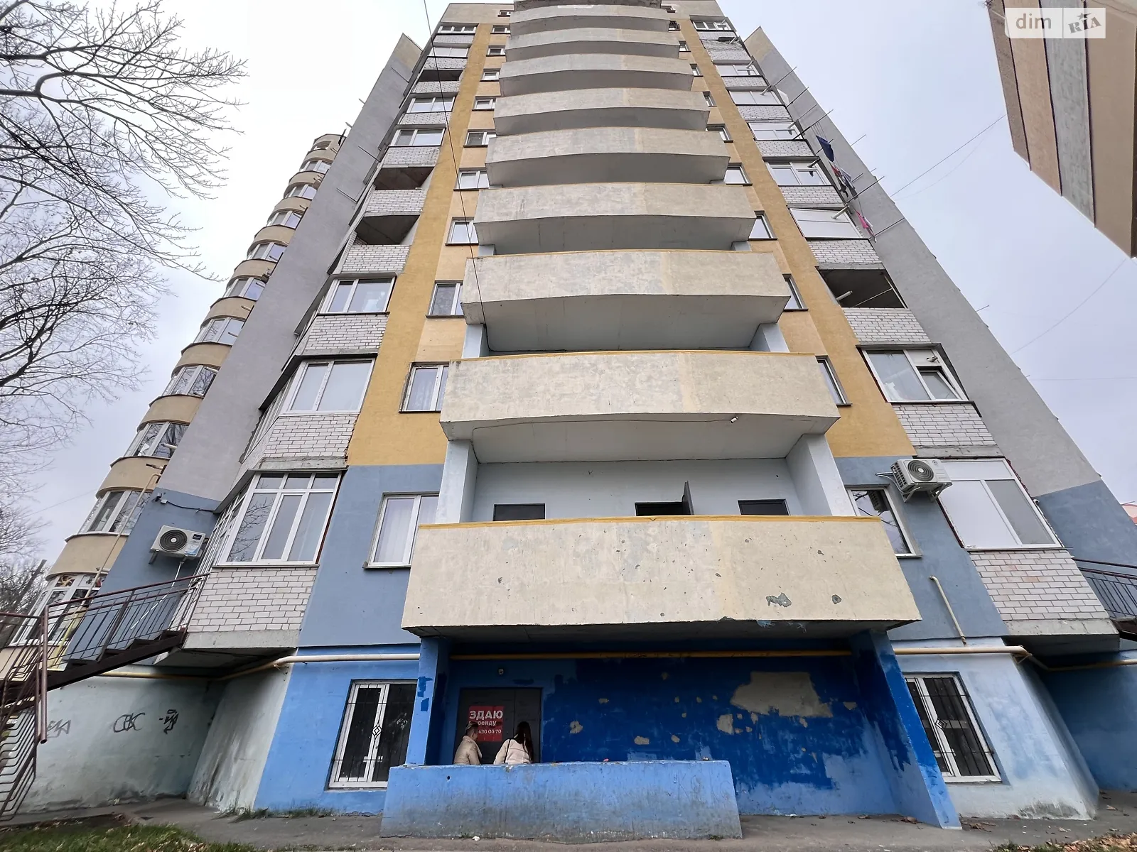 Продається об'єкт сфери послуг 400 кв. м в 1-поверховій будівлі, цена: 100000 $ - фото 1