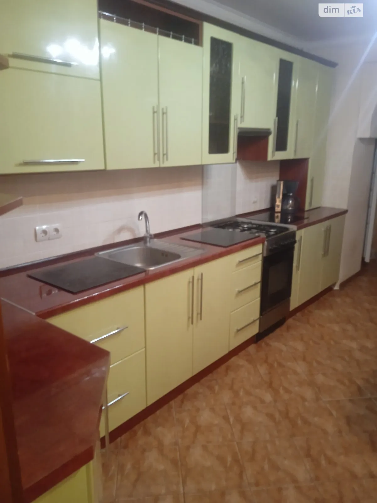 1-комнатная квартира 42 кв. м в Тернополе, ул. Черновецкая - фото 1