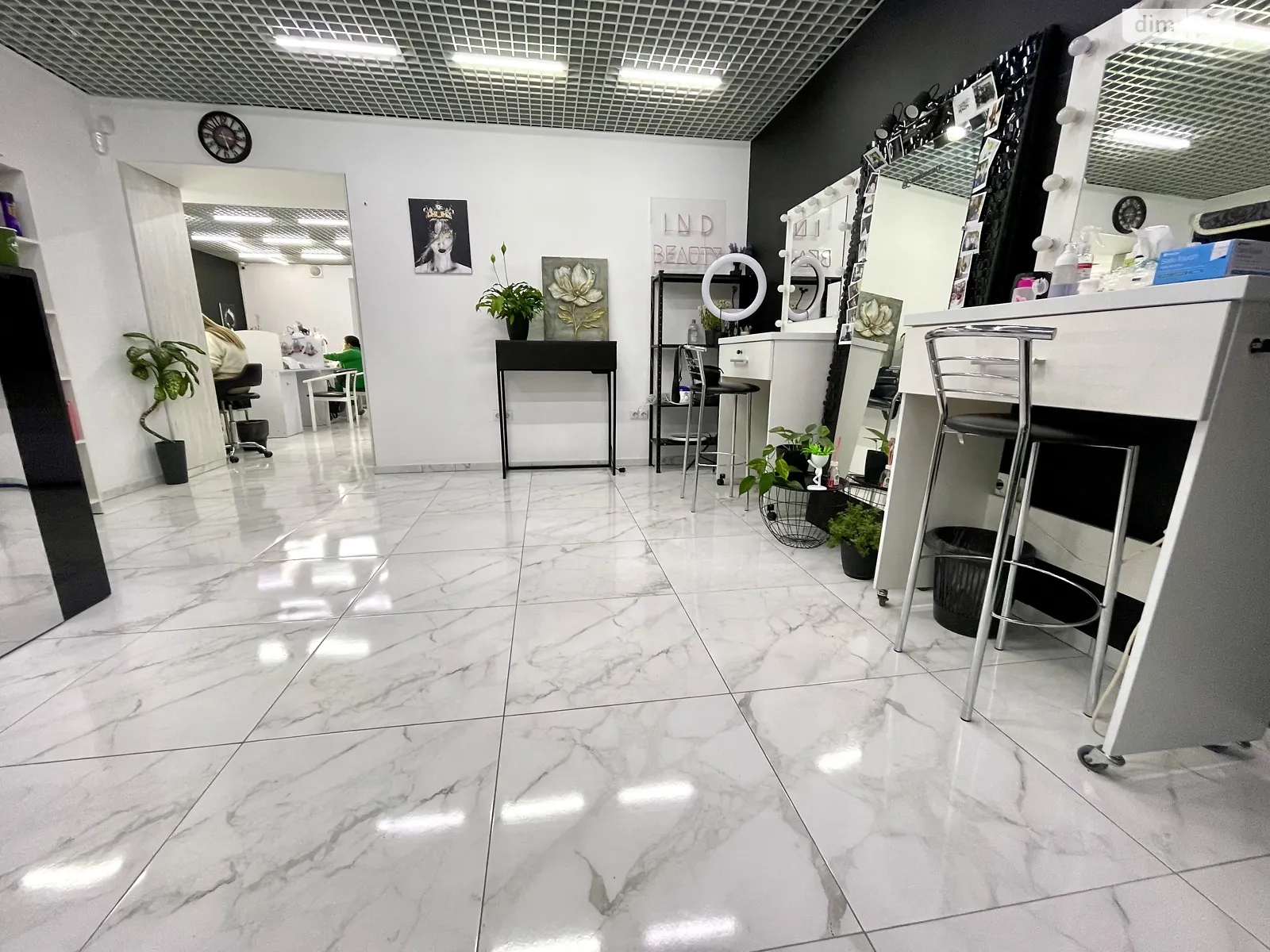 Сдается в аренду помещения свободного назначения 10 кв. м в 9-этажном здании, цена: 6000 грн - фото 1