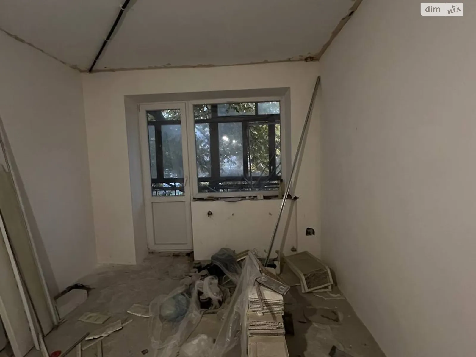 Продается 1-комнатная квартира 34 кв. м в Николаеве - фото 1