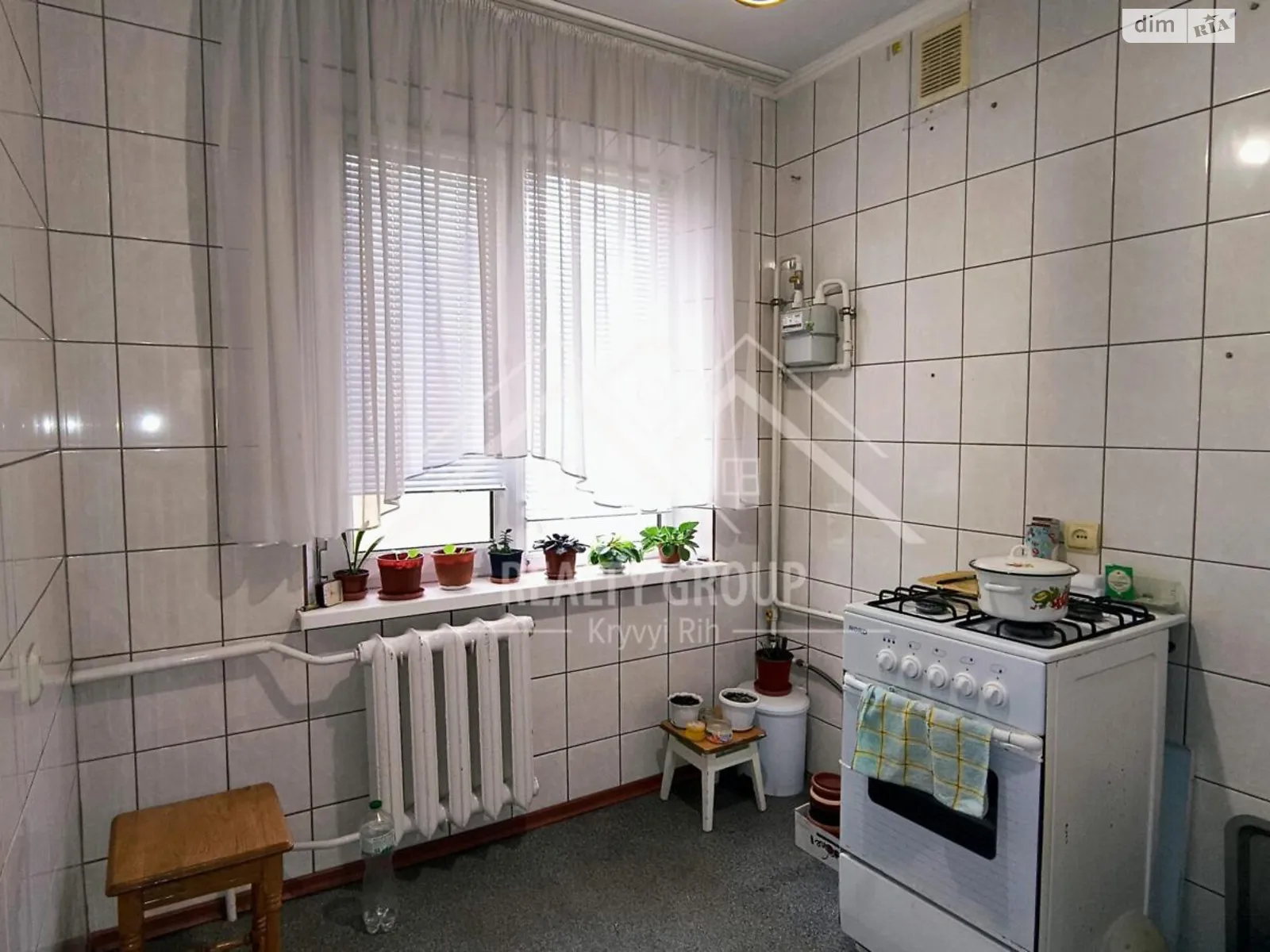 Продається 3-кімнатна квартира 60.9 кв. м у Кривому Розі, просп. 200-річчя Кривого Рогу, 12 - фото 1