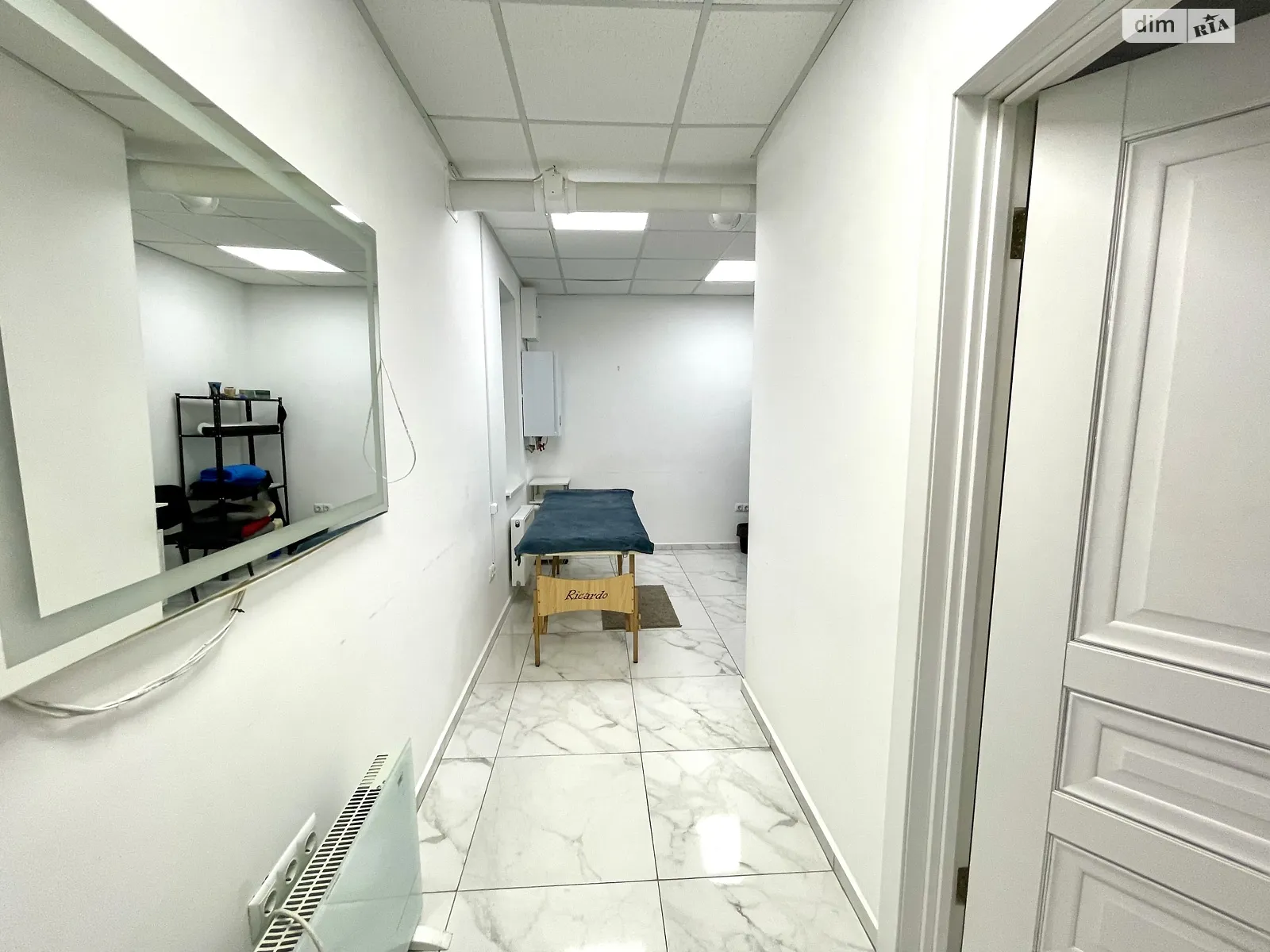 Сдается в аренду помещения свободного назначения 15 кв. м в 9-этажном здании, цена: 6000 грн - фото 1