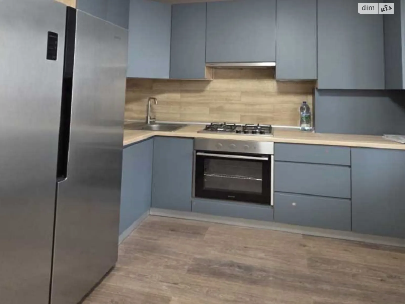 Продається 2-кімнатна квартира 64.9 кв. м у Полтаві, вул. Параджанова - фото 1