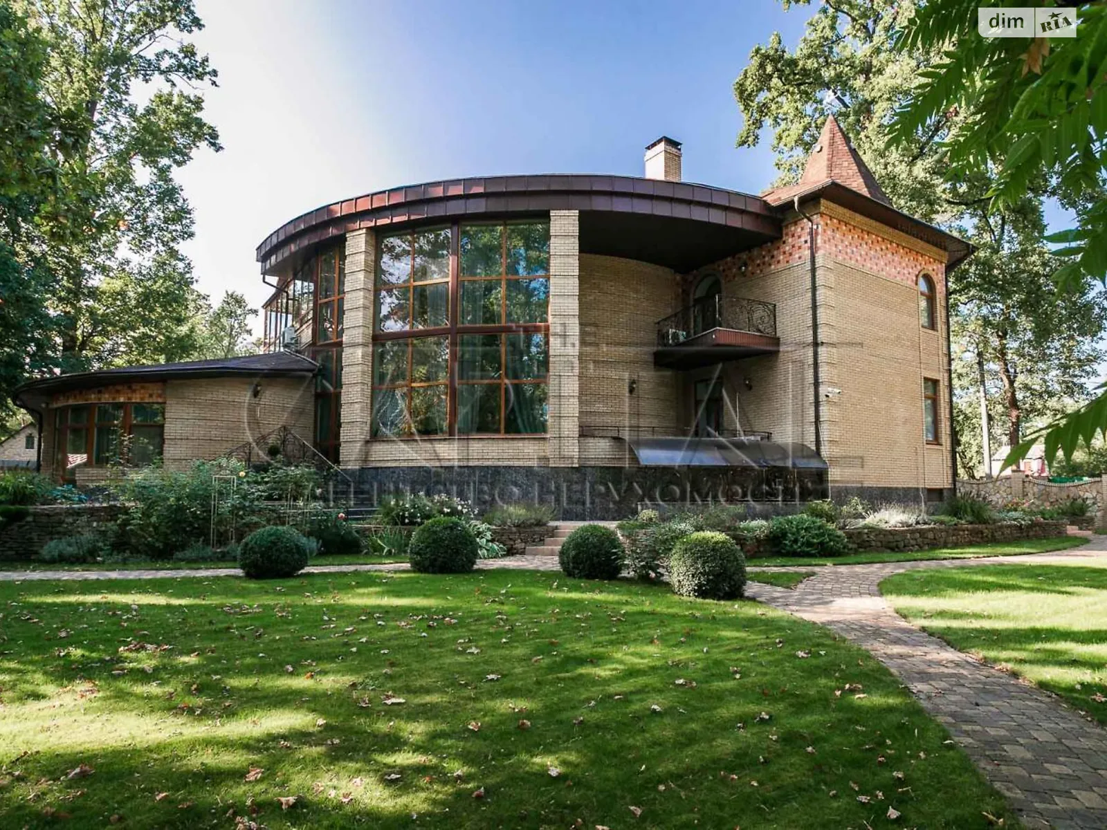 Здається в оренду будинок 2 поверховий 800 кв. м з подвалом, цена: 5500 $ - фото 1