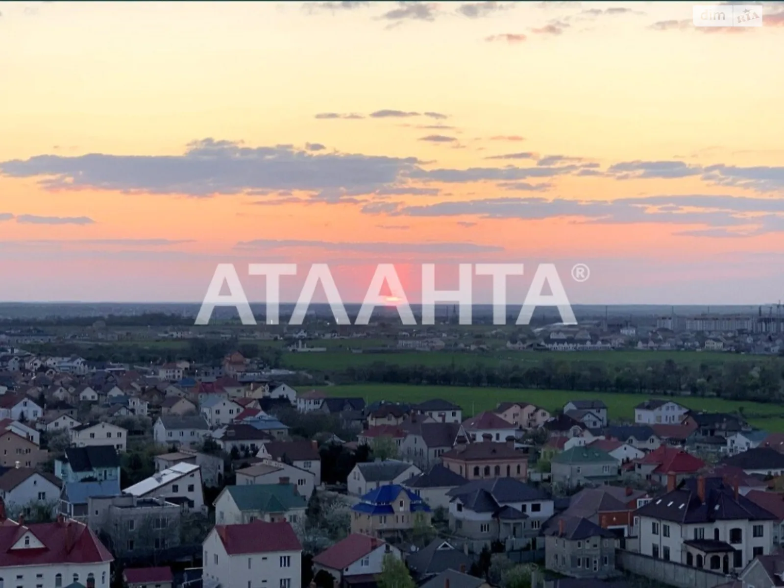 Продається 1-кімнатна квартира 45 кв. м у Лиманці, просп. Полковника Гуляєва(Маршала Жукова) - фото 1