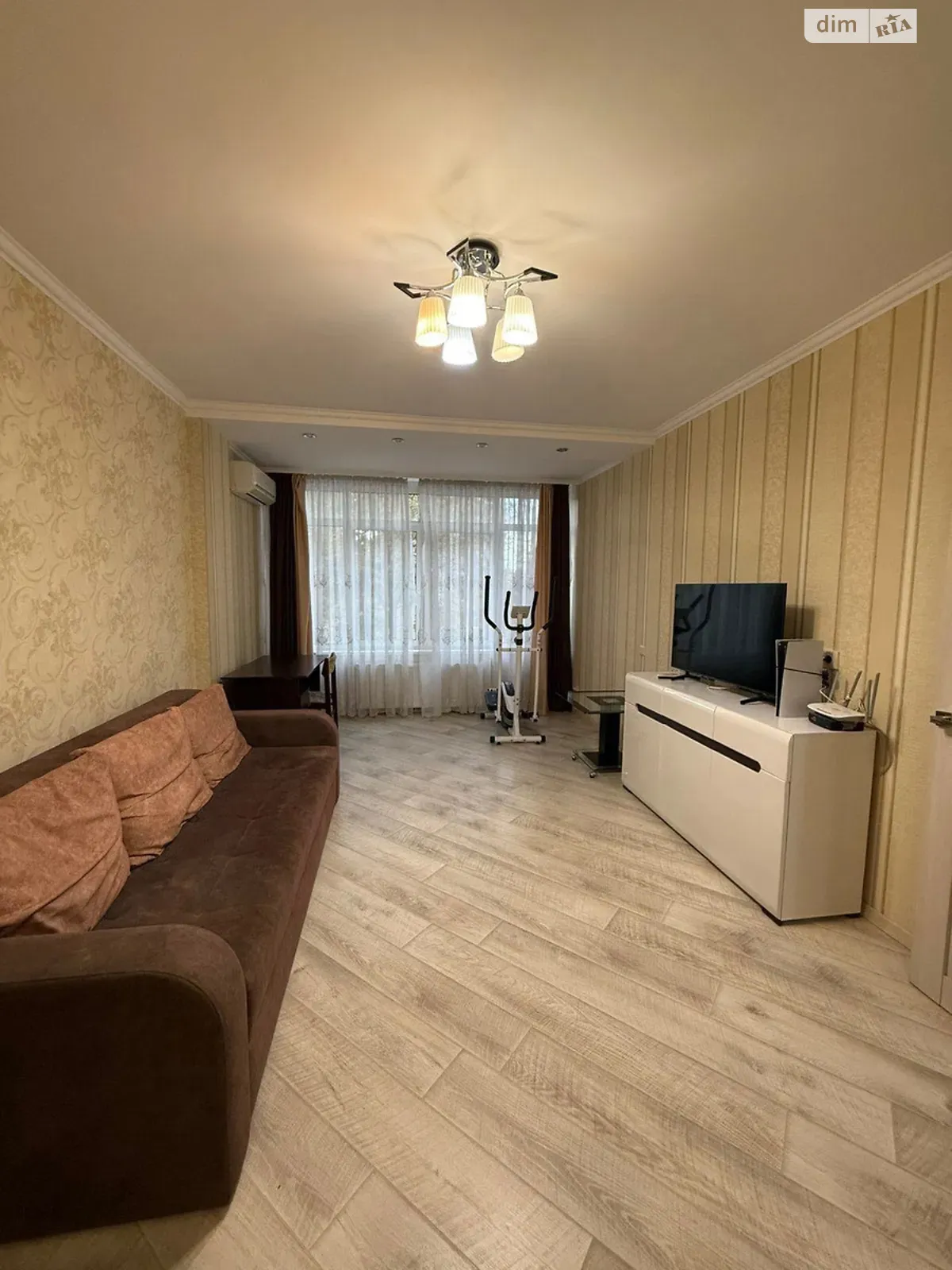 Сдается в аренду 2-комнатная квартира 44 кв. м в Киеве, ул. Ивана Франко, 30 - фото 1