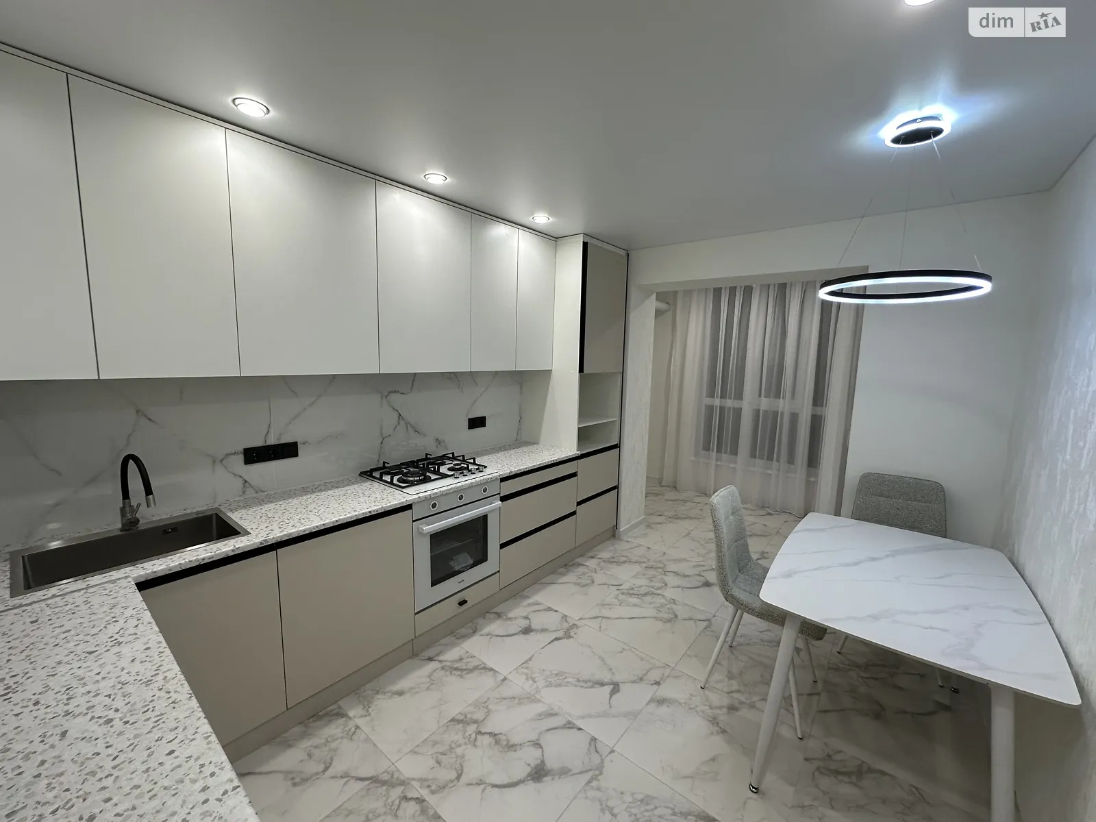 Продается 1-комнатная квартира 44 кв. м в Винницких Хуторах, Немировское шоссе - фото 1