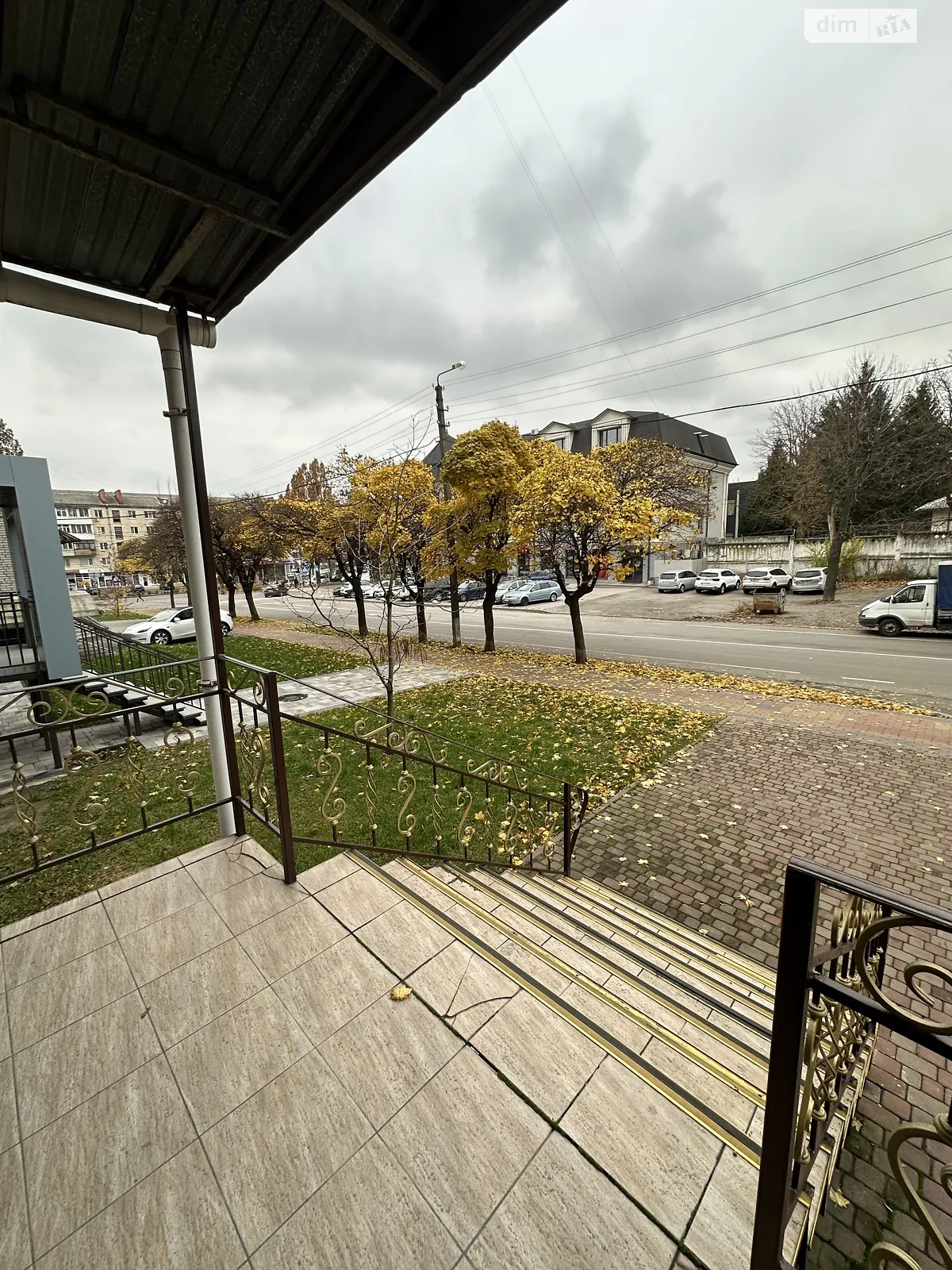 Продается офис 64 кв. м в бизнес-центре, цена: 83000 $ - фото 1