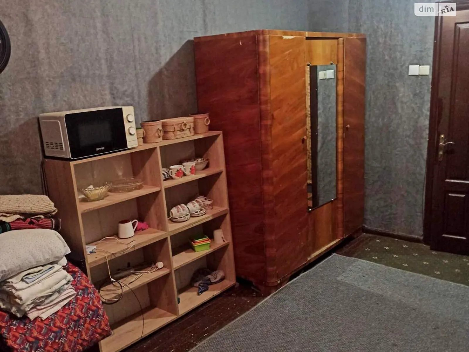 Здається в оренду кімната 70 кв. м у Одесі, цена: 2500 грн - фото 1