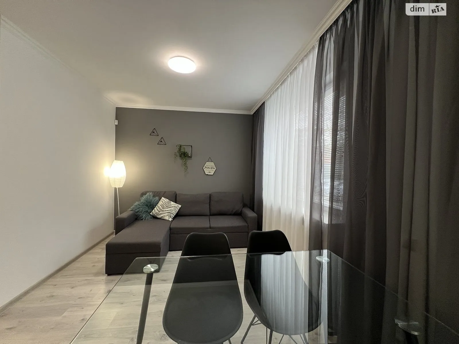 Продається 1-кімнатна квартира 45 кв. м у Львові, вул. Зелена, 115Д - фото 1