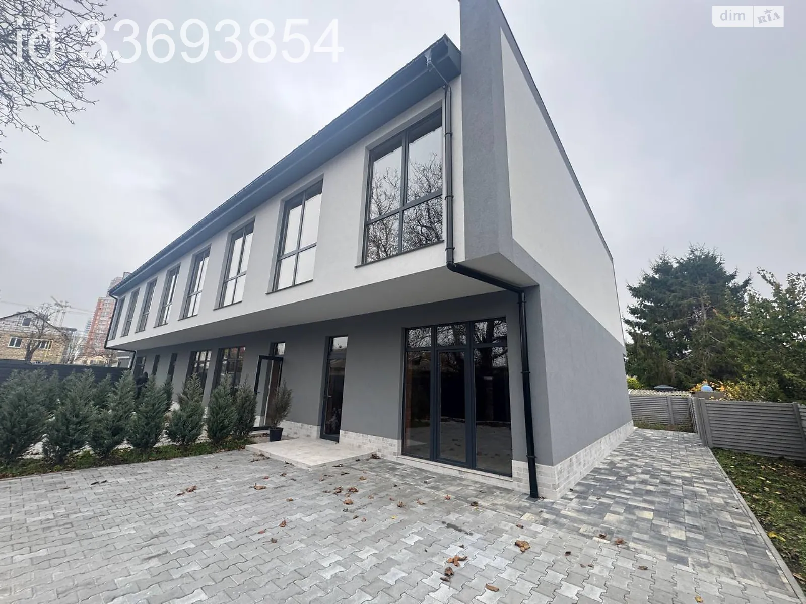 Продается объект сферы услуг 610 кв. м в 2-этажном здании, цена: 610000 $ - фото 1