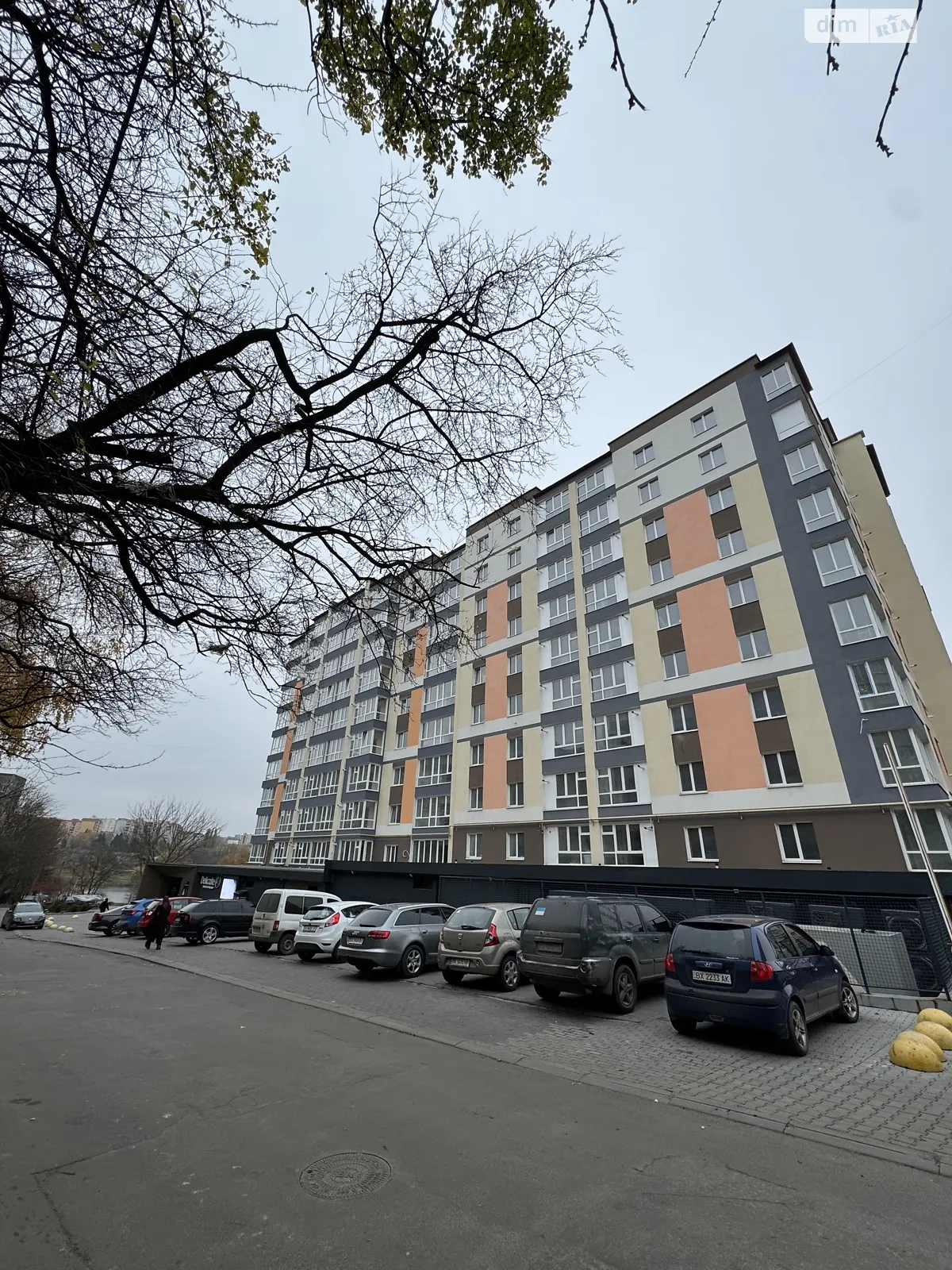 Продается 2-комнатная квартира 65.5 кв. м в Хмельницком, ул. Зализняка Максима - фото 1