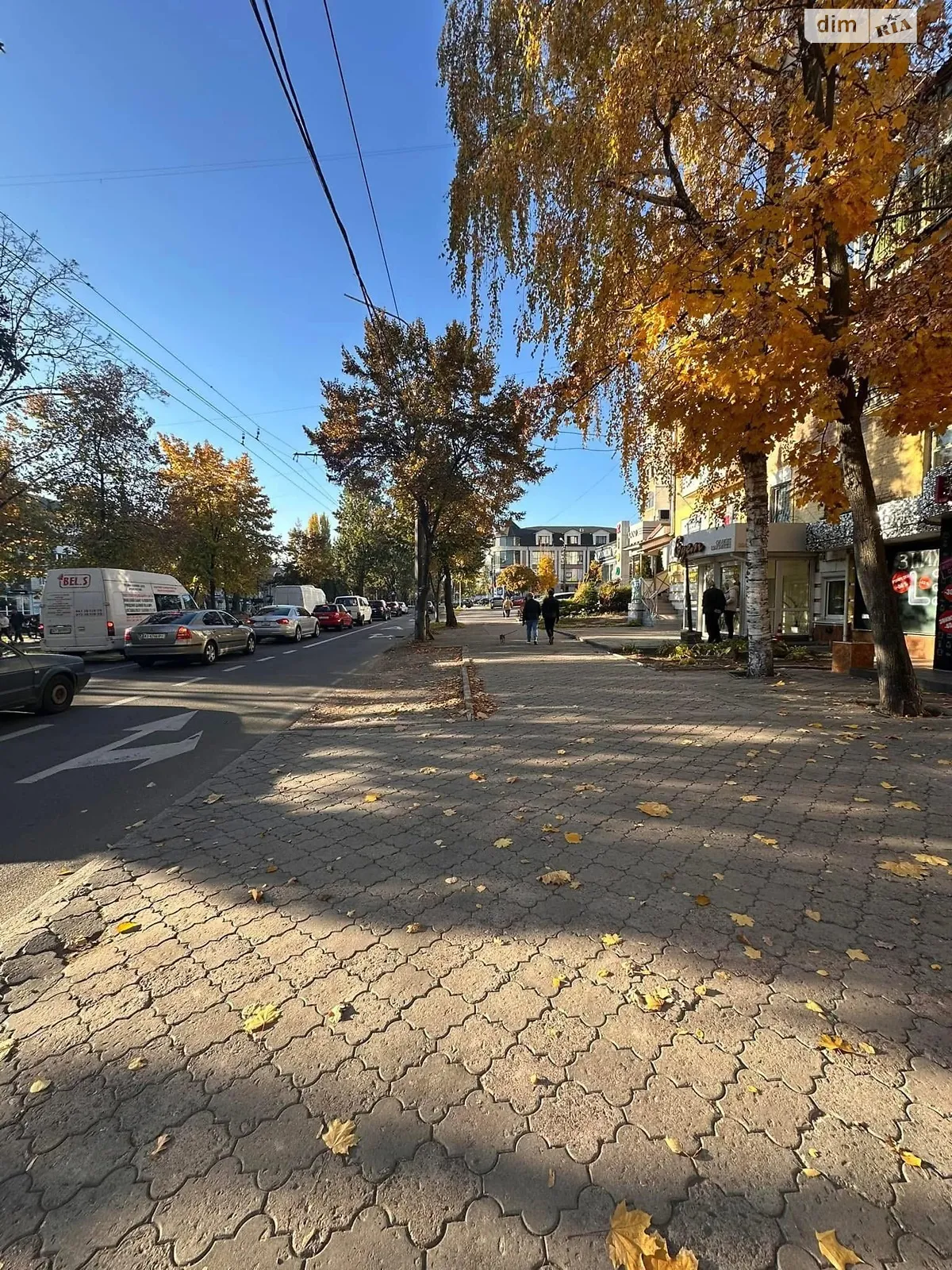 Сдается в аренду помещения свободного назначения 134 кв. м в 5-этажном здании, цена: 67350 грн - фото 1