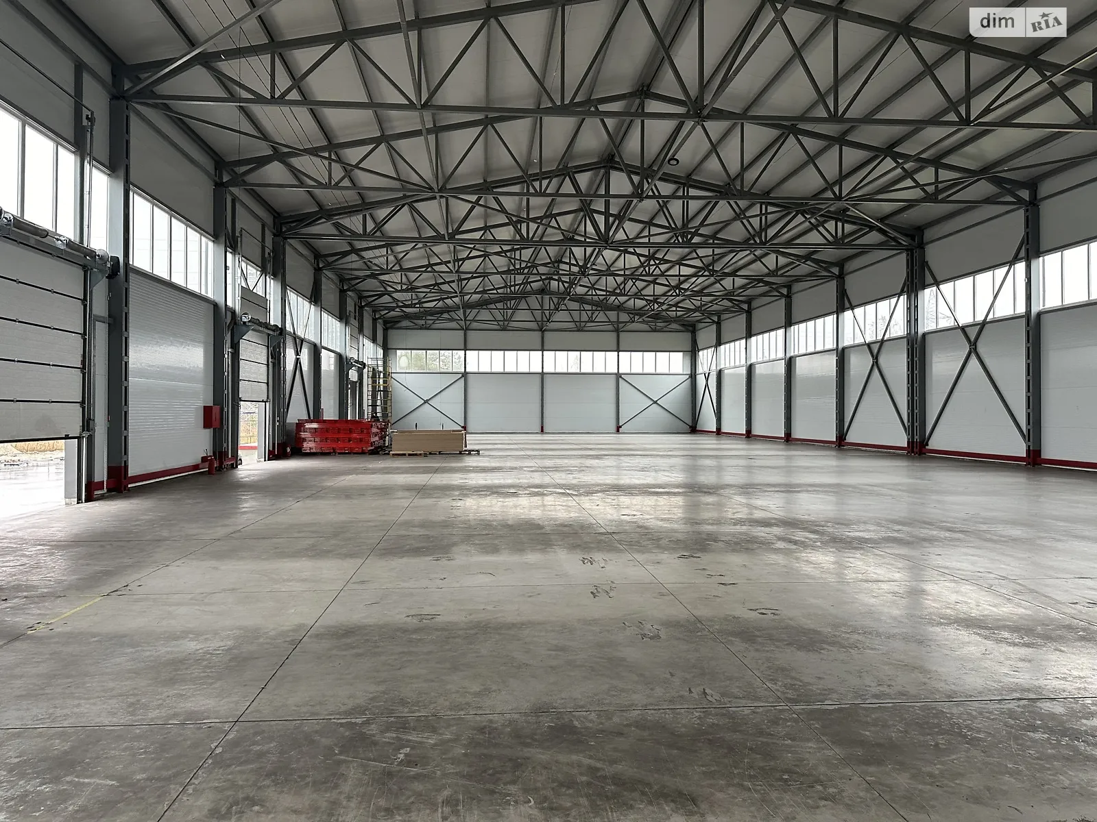 Здається в оренду об'єкт сфери послуг 1750 кв. м в 2-поверховій будівлі, цена: 455000 грн - фото 1