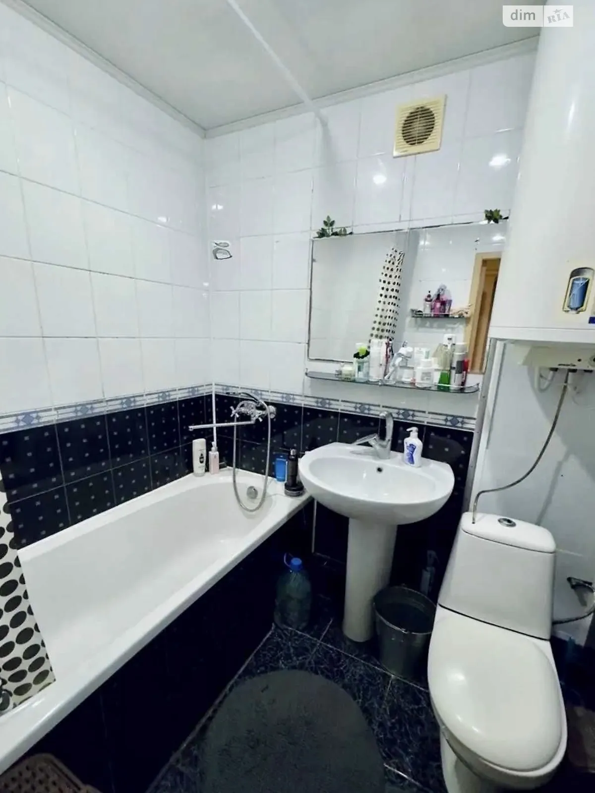 Сдается в аренду 1-комнатная квартира 40 кв. м в Днепре, Запорожское шоссе, 16 - фото 1