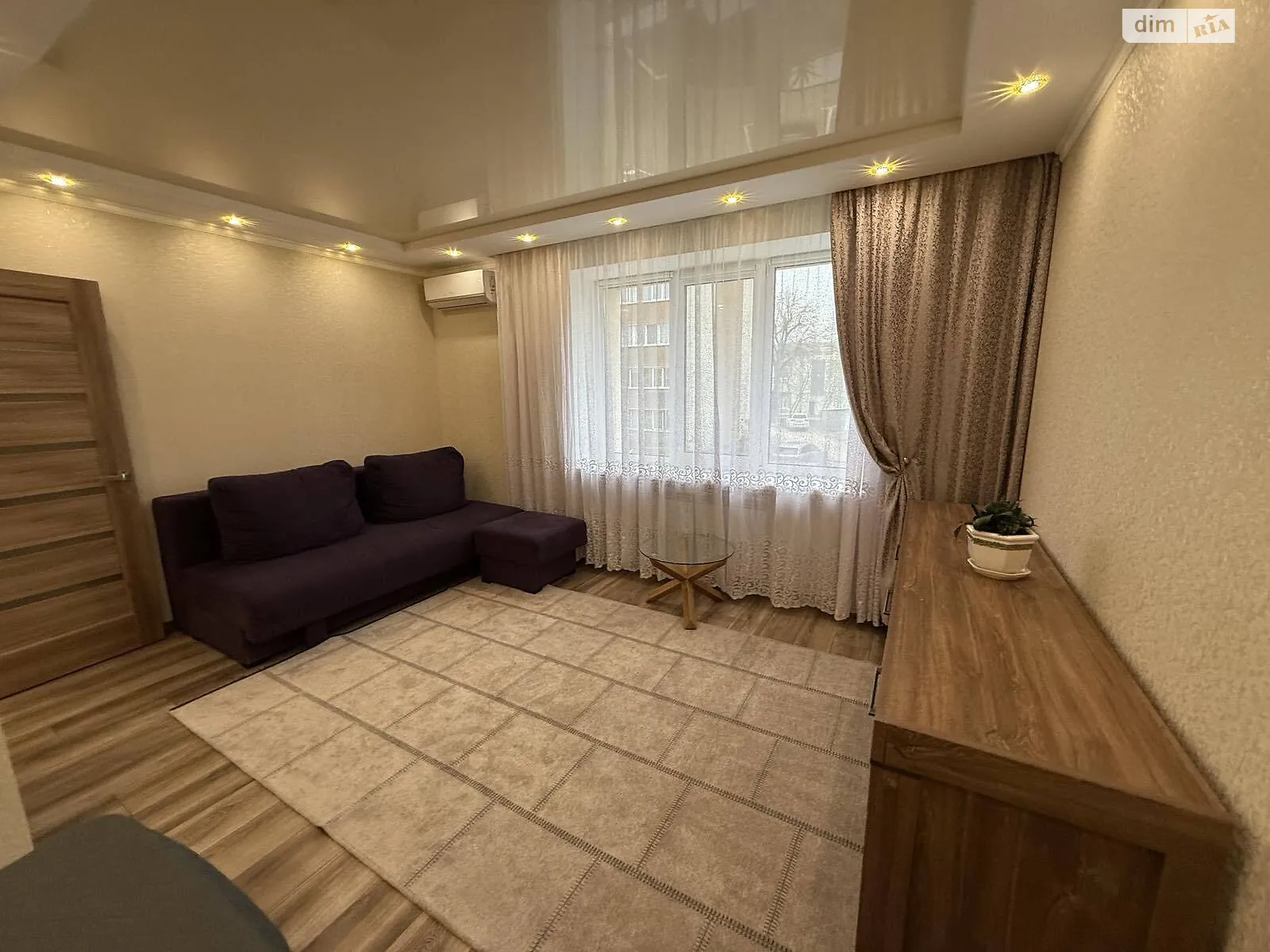 Сдается в аренду 1-комнатная квартира 40.6 кв. м в Виннице, ул. Замостянская, 18Ж - фото 1