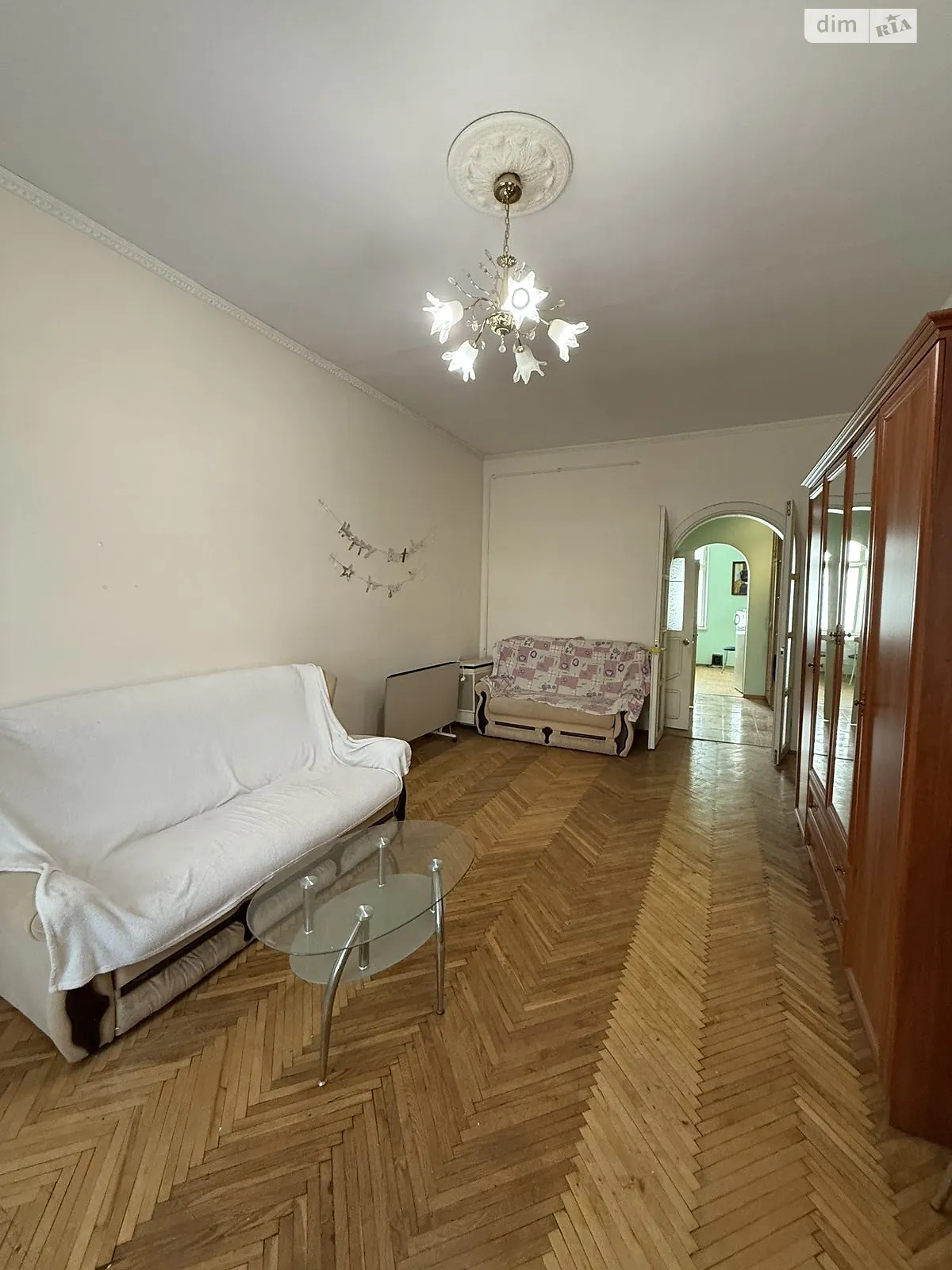 Продается 1-комнатная квартира 46.7 кв. м в Львове, ул. Гнатюка Академика - фото 1