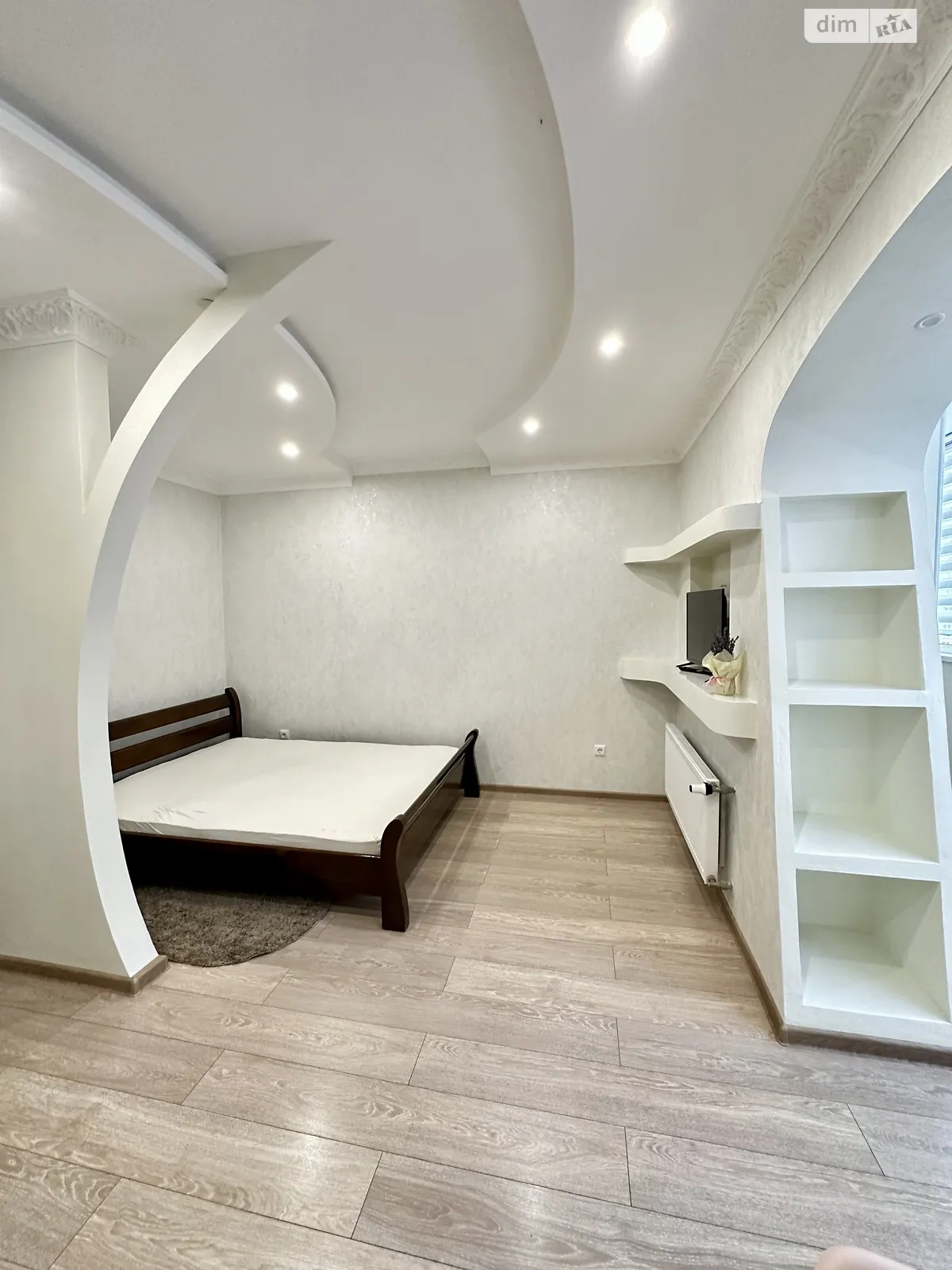 Сдается в аренду 1-комнатная квартира 43 кв. м в, цена: 14500 грн - фото 1