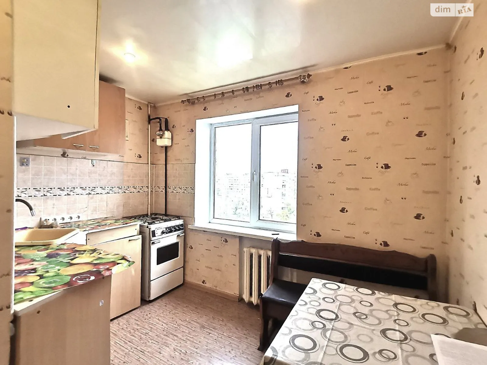 1-комнатная квартира 40 кв. м в Запорожье, ул. Професора Толока(Чуйкова Маршала) - фото 1