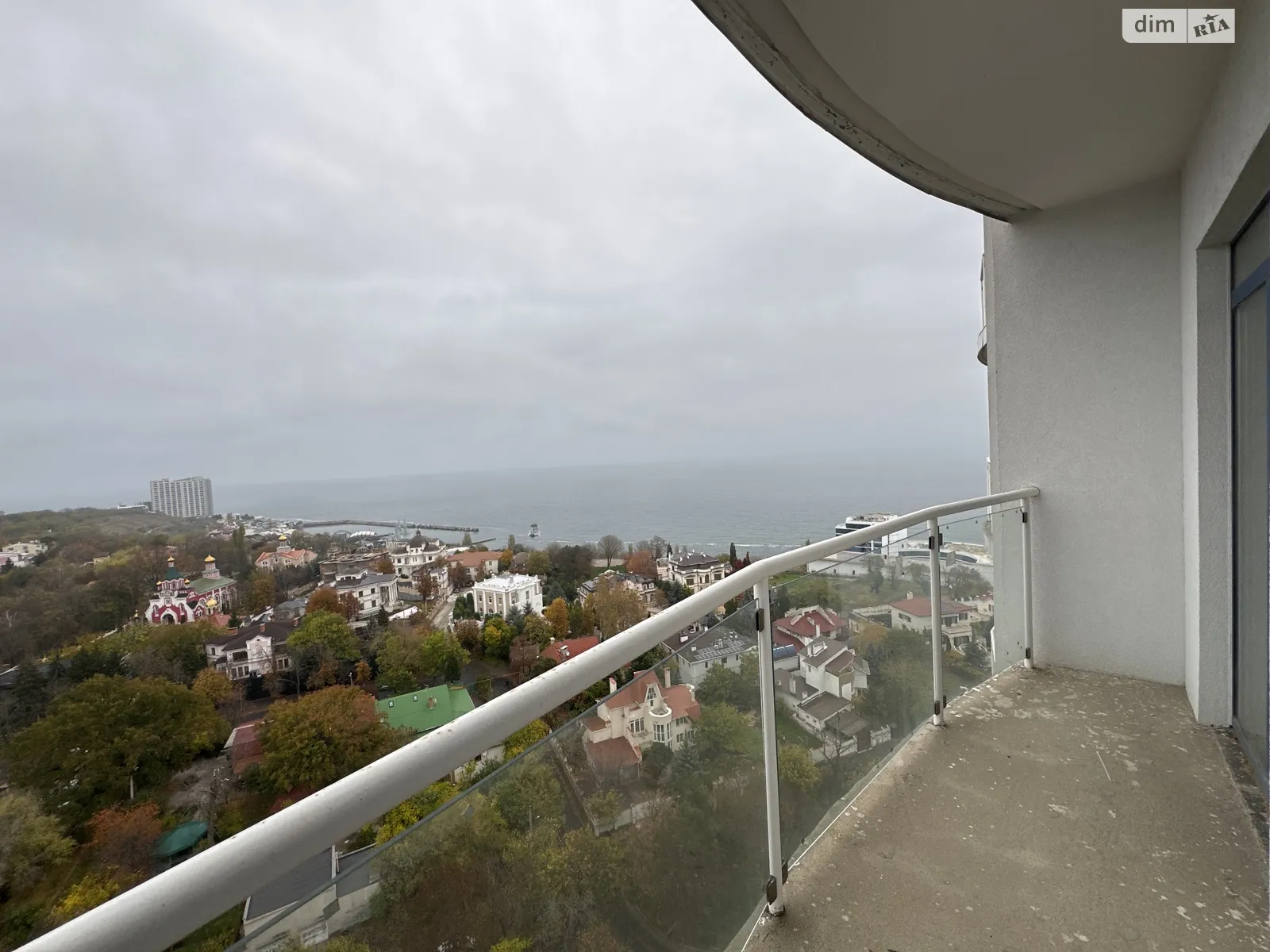 Продается 1-комнатная квартира 44 кв. м в Одессе, пер. Кордонный, 2/2 - фото 1