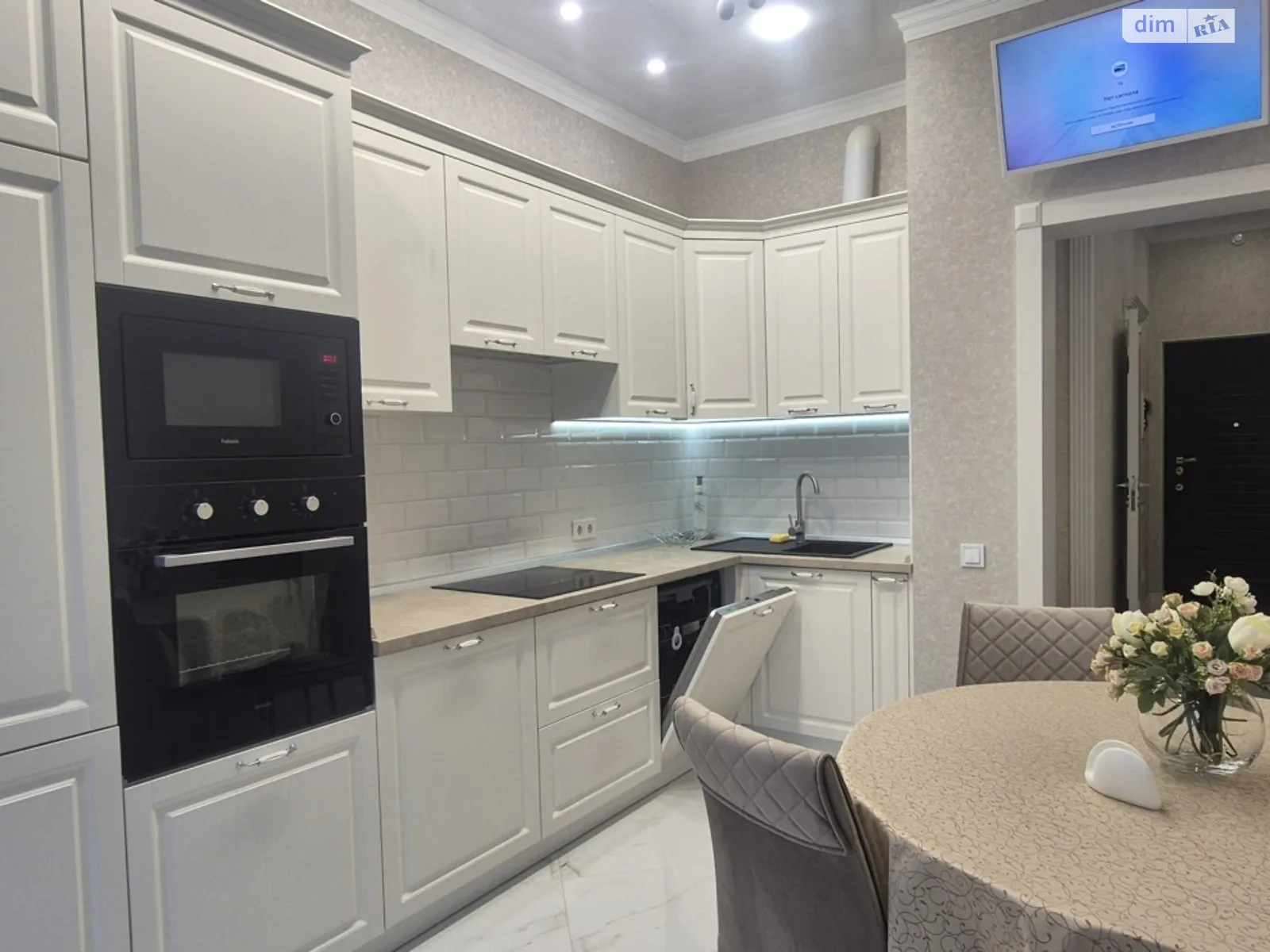 Сдается в аренду 2-комнатная квартира 76 кв. м в Одессе, бул. Итальянский, 1Б - фото 1