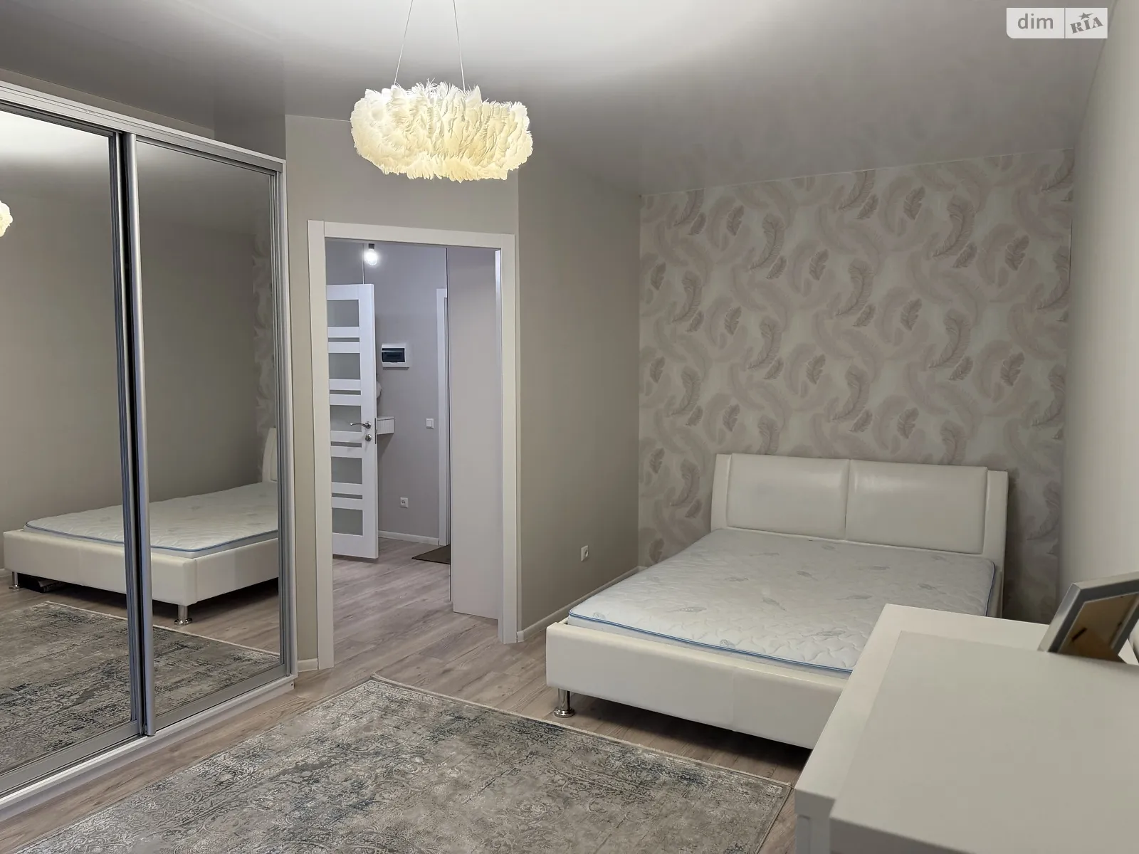 Продается 1-комнатная квартира 45 кв. м в Виннице, ул. Князей Кориатовичей, 114/5 - фото 1