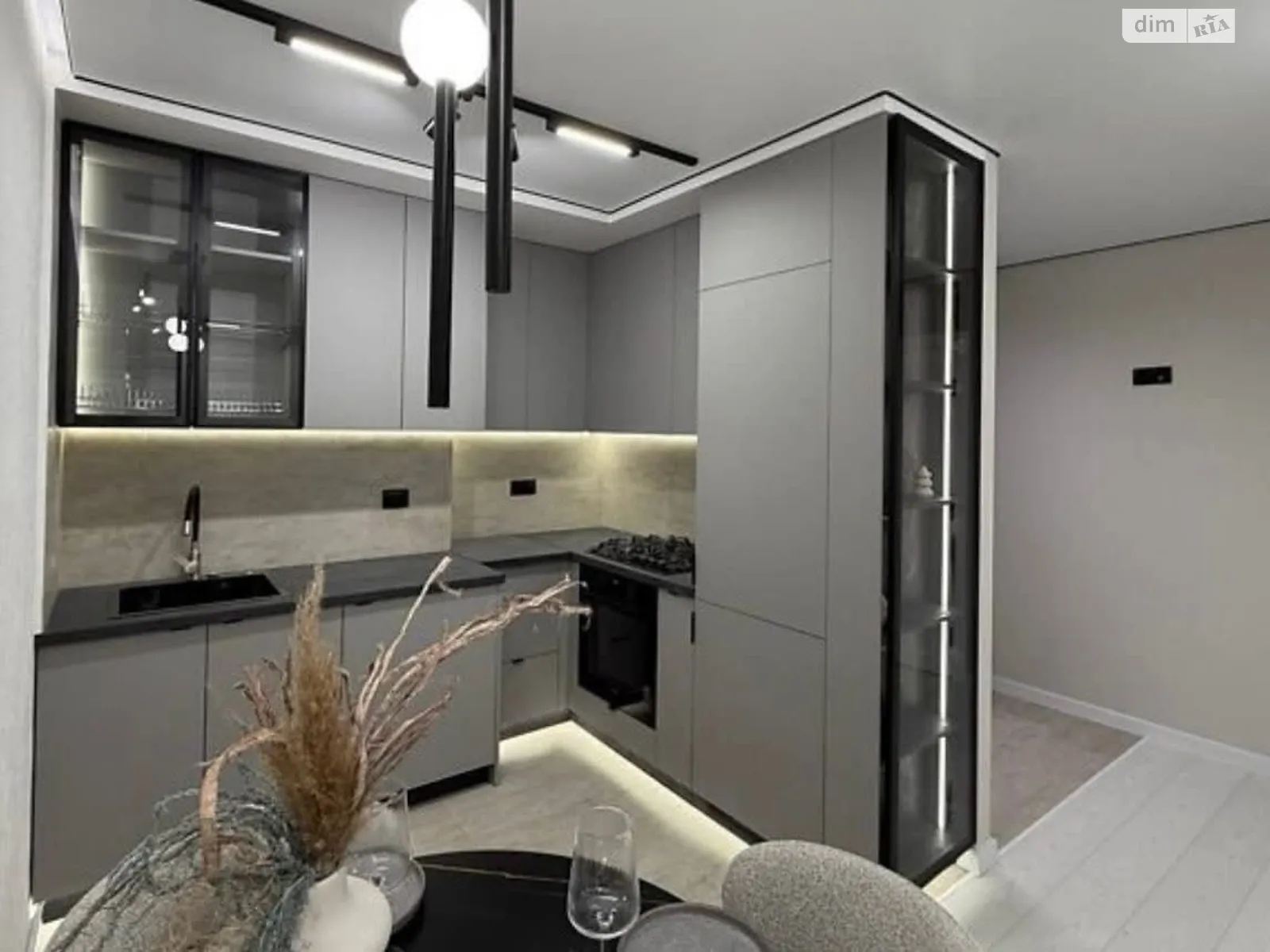 2-кімнатна квартира 58 кв. м у Тернополі, вул. Київська, 9Д - фото 1