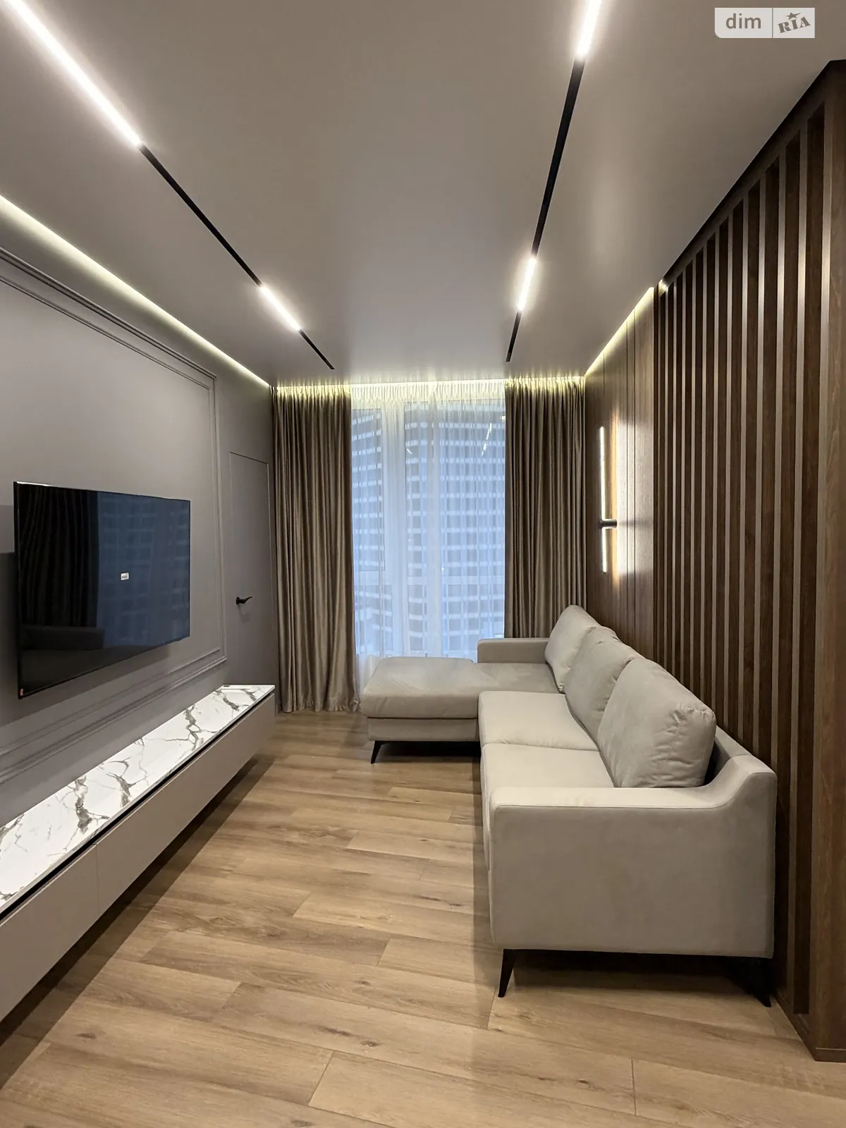 Продается 3-комнатная квартира 78.8 кв. м в Киеве, ул. Причальная, 12 - фото 1