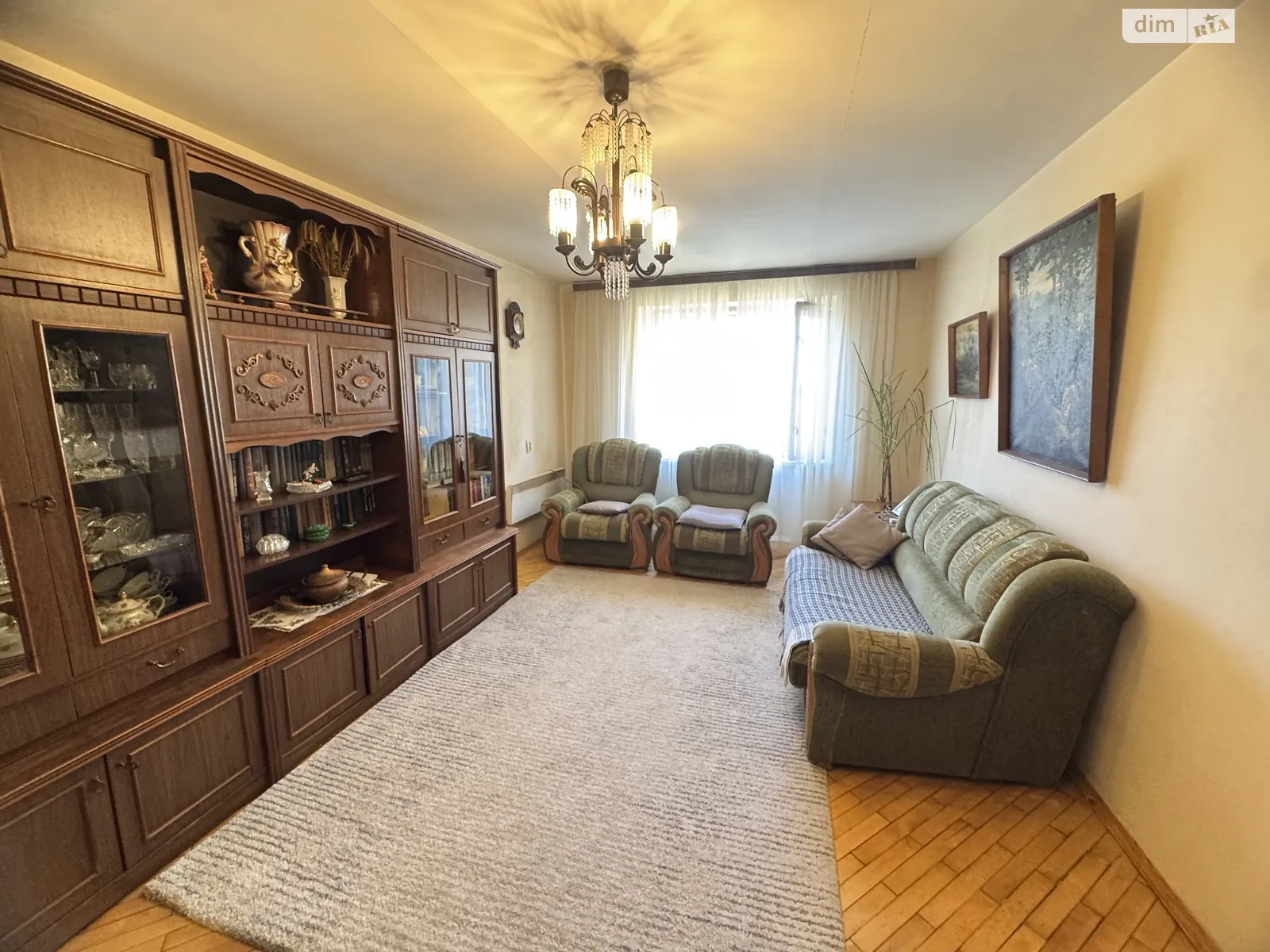 Продается 2-комнатная квартира 44.7 кв. м в Ужгороде, ул. Василия Комендаря, 50 - фото 1