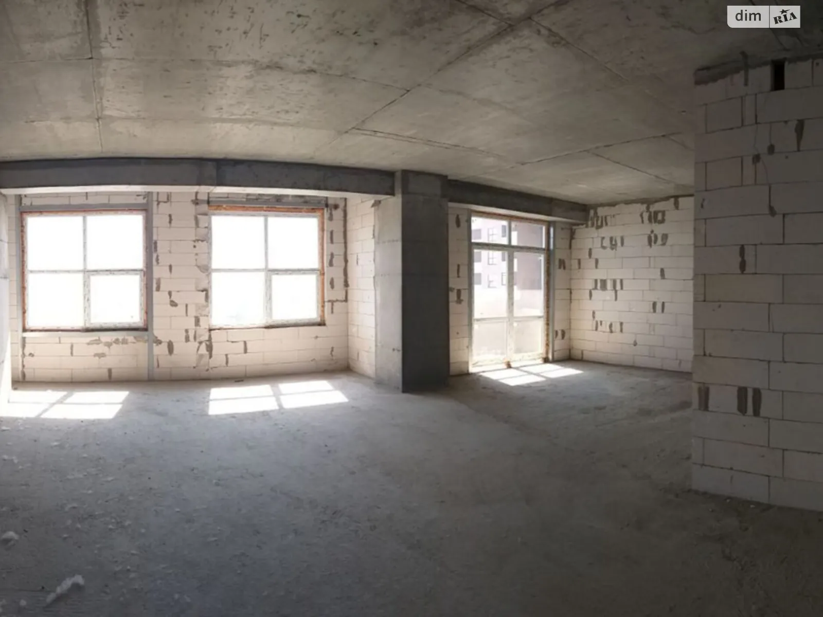 Продается 3-комнатная квартира 77.4 кв. м в Днепре, ул. Степана Бандеры(Шмидта), 15 - фото 1