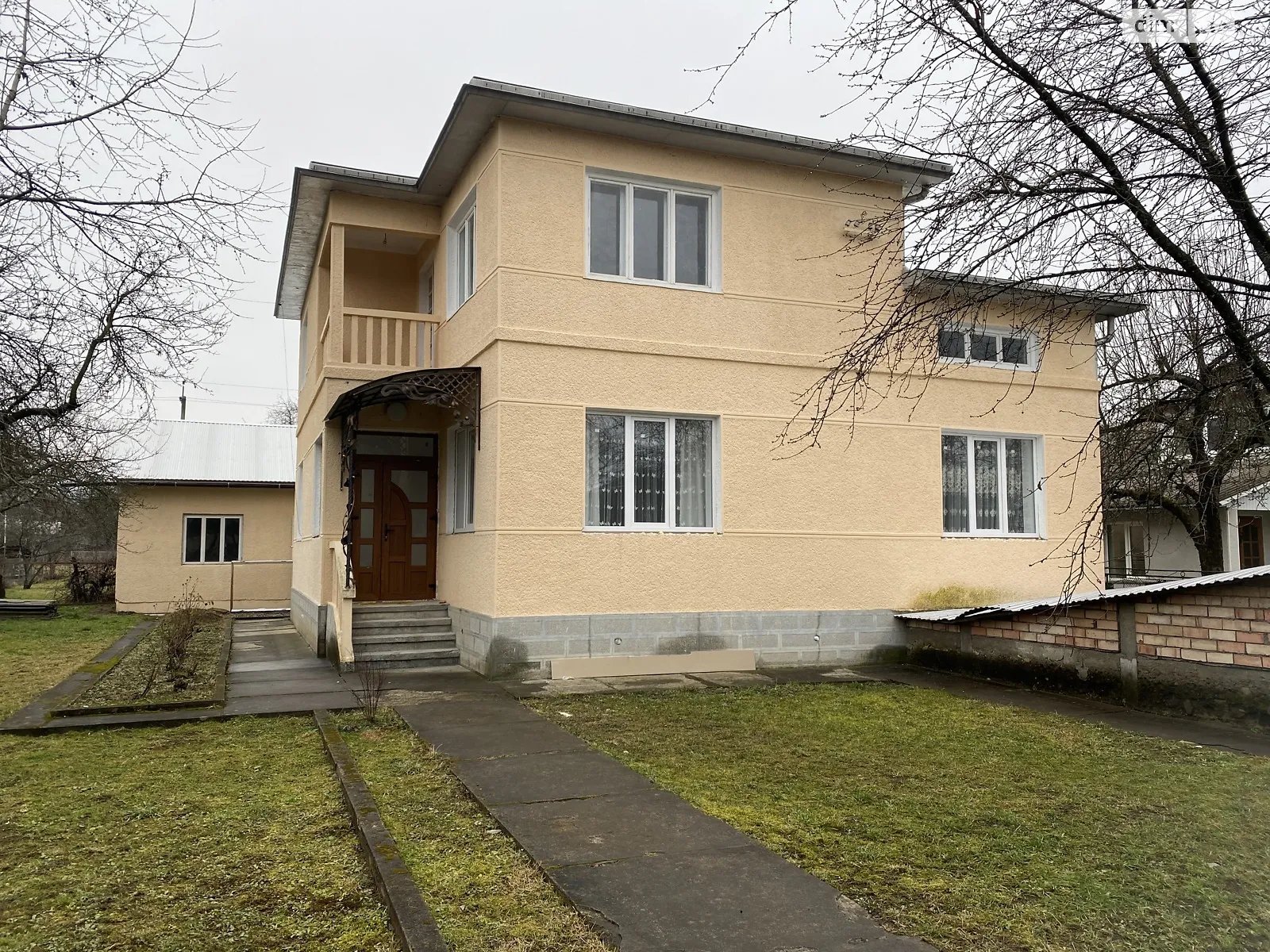 Продается дом на 6 этажа 200 кв. м с камином, цена: 89000 $ - фото 1