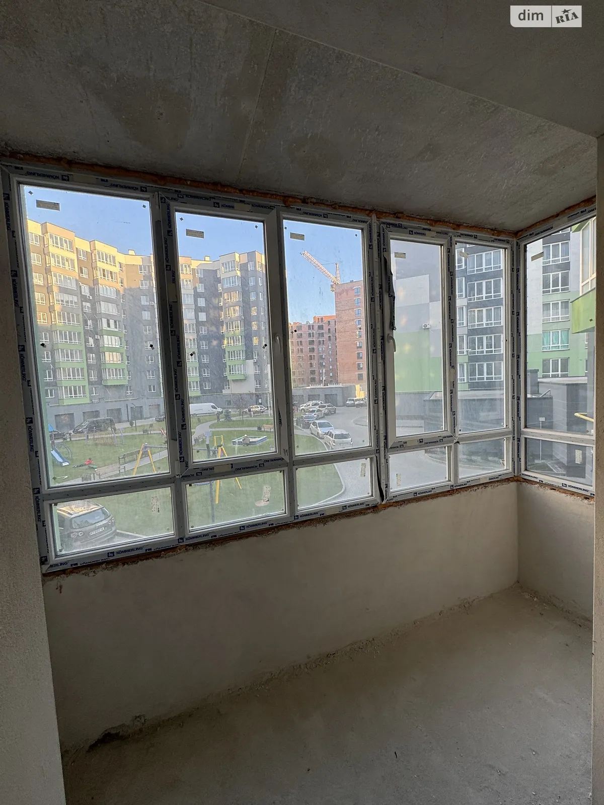 Продается 3-комнатная квартира 91.9 кв. м в Криховцах, ул. Приозерная, 38 - фото 1