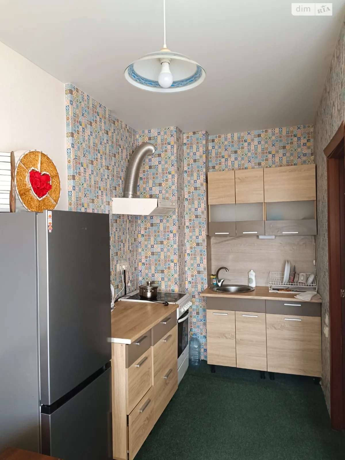 Здається в оренду 1-кімнатна квартира 37 кв. м у Лиманці, мас. Райдужний, 11 - фото 1