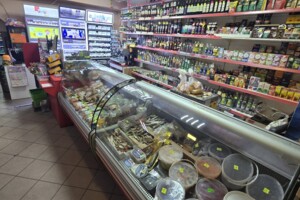 Продаж комерційного приміщення, Рівне, р‑н. Золотіїв, Млинівська вулиця