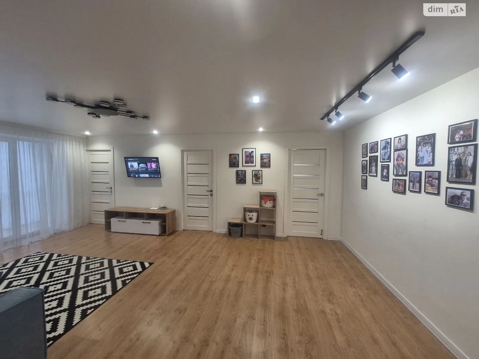 Продается 4-комнатная квартира 118.7 кв. м в Кропивницком, ул. Тамма академика, 3/163 - фото 1